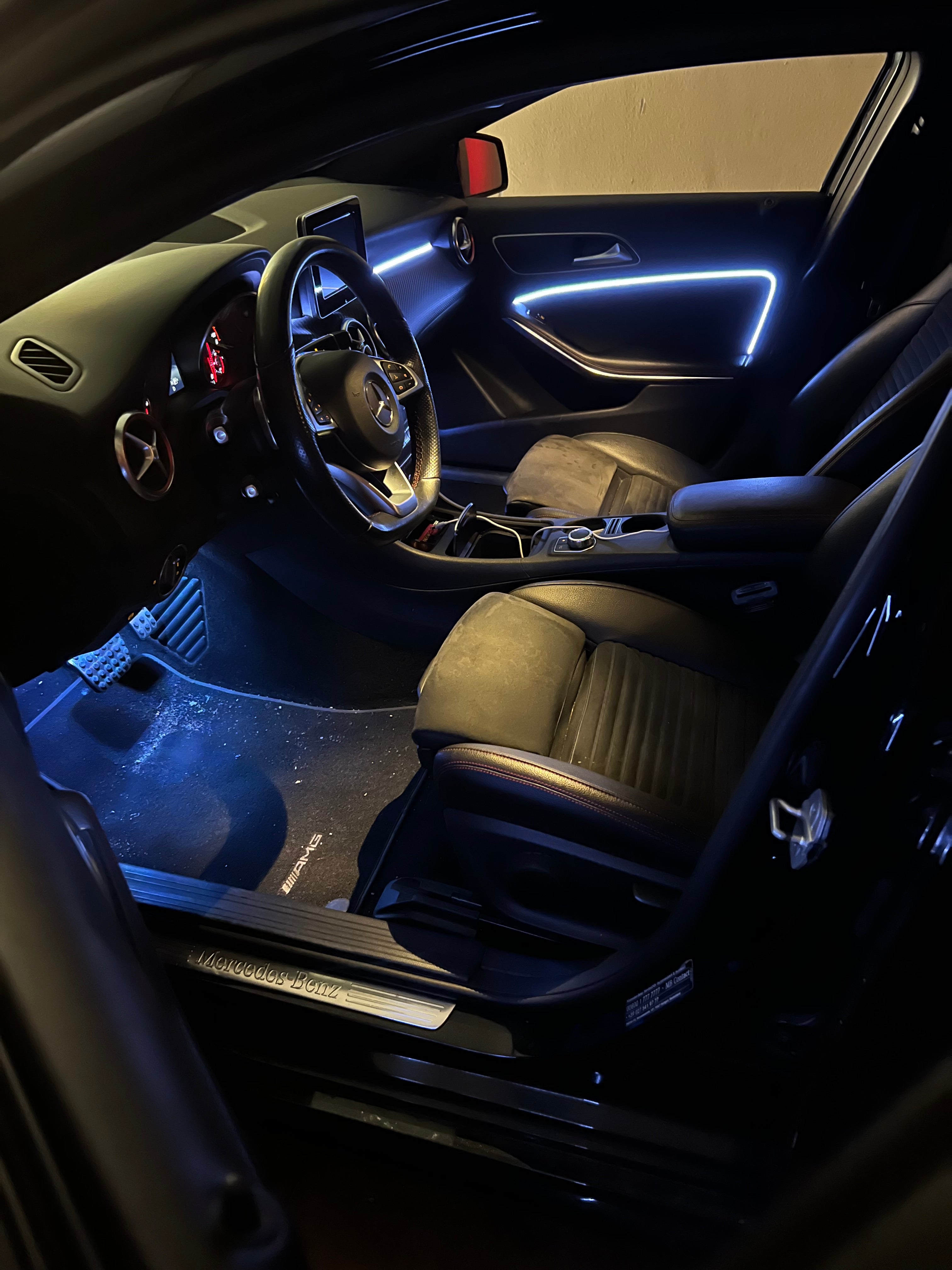 Ambient Light per Mercedes Classe A w176 | Universale | Luci Ambiente con Comando da App | RGB Led Interior | Led Dinamico
