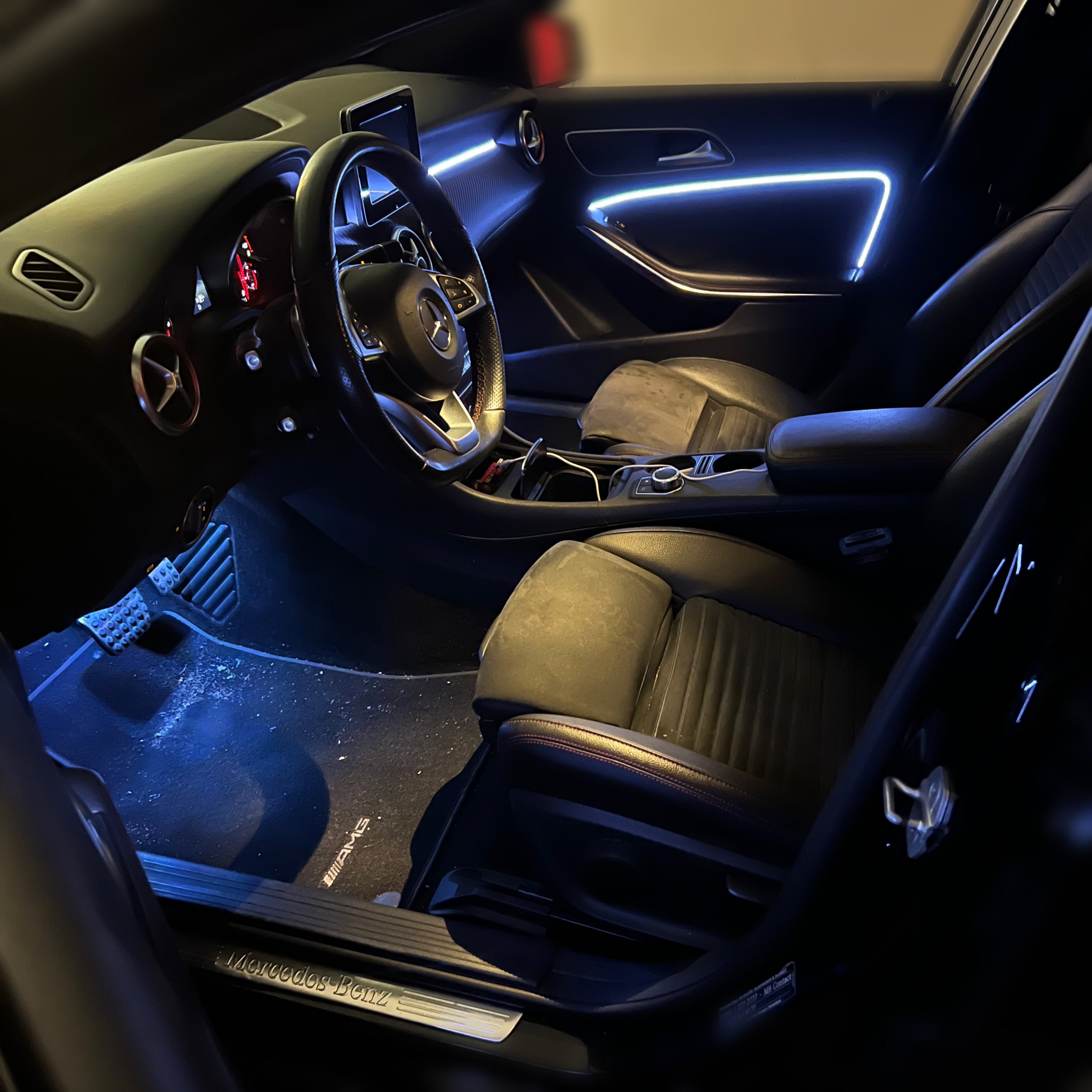Ambient Light per Mercedes Classe A w176 | Universale | Luci Ambiente con Comando da App | RGB Led Interior | Led Dinamico
