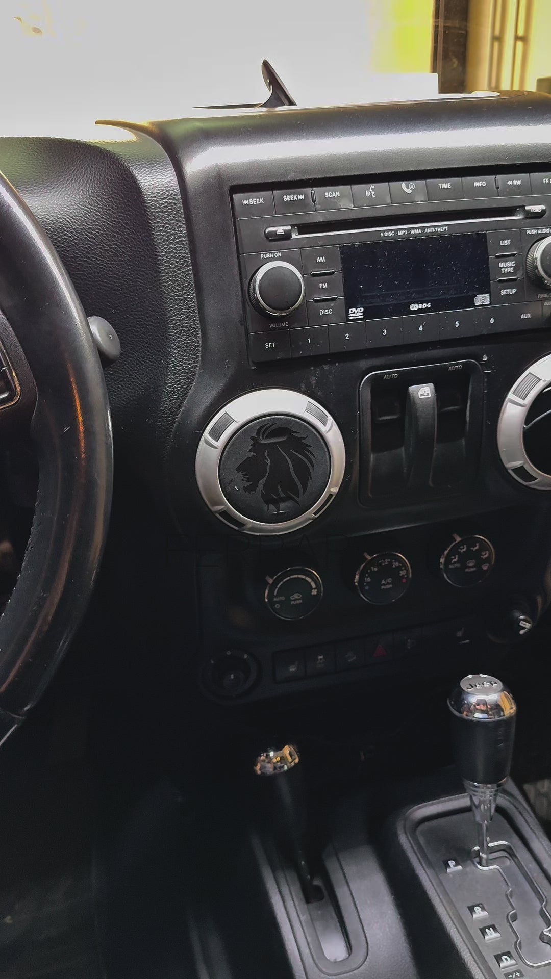 Autoradio per Jeep Wrangler 3 JK 10.1" | 2010-2018 | Android | Bluetooth | CarPlay | Android Auto | 2GB/4GB/8GB Ram