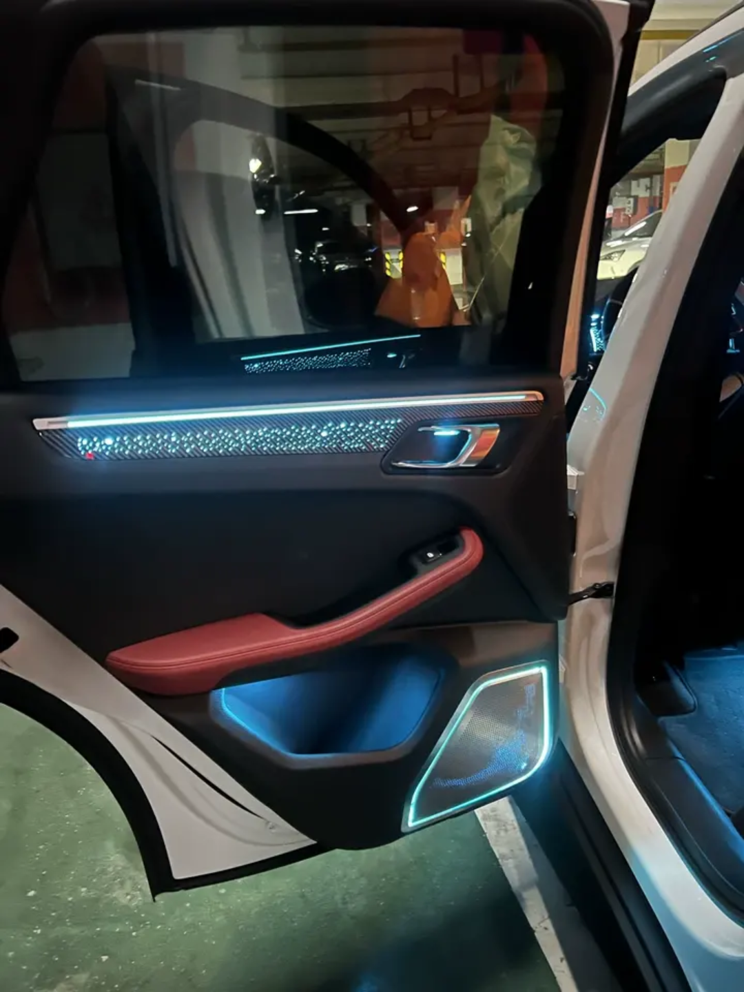 Ambient Light per Porsche Macan (2018+), 256 Colori, APP