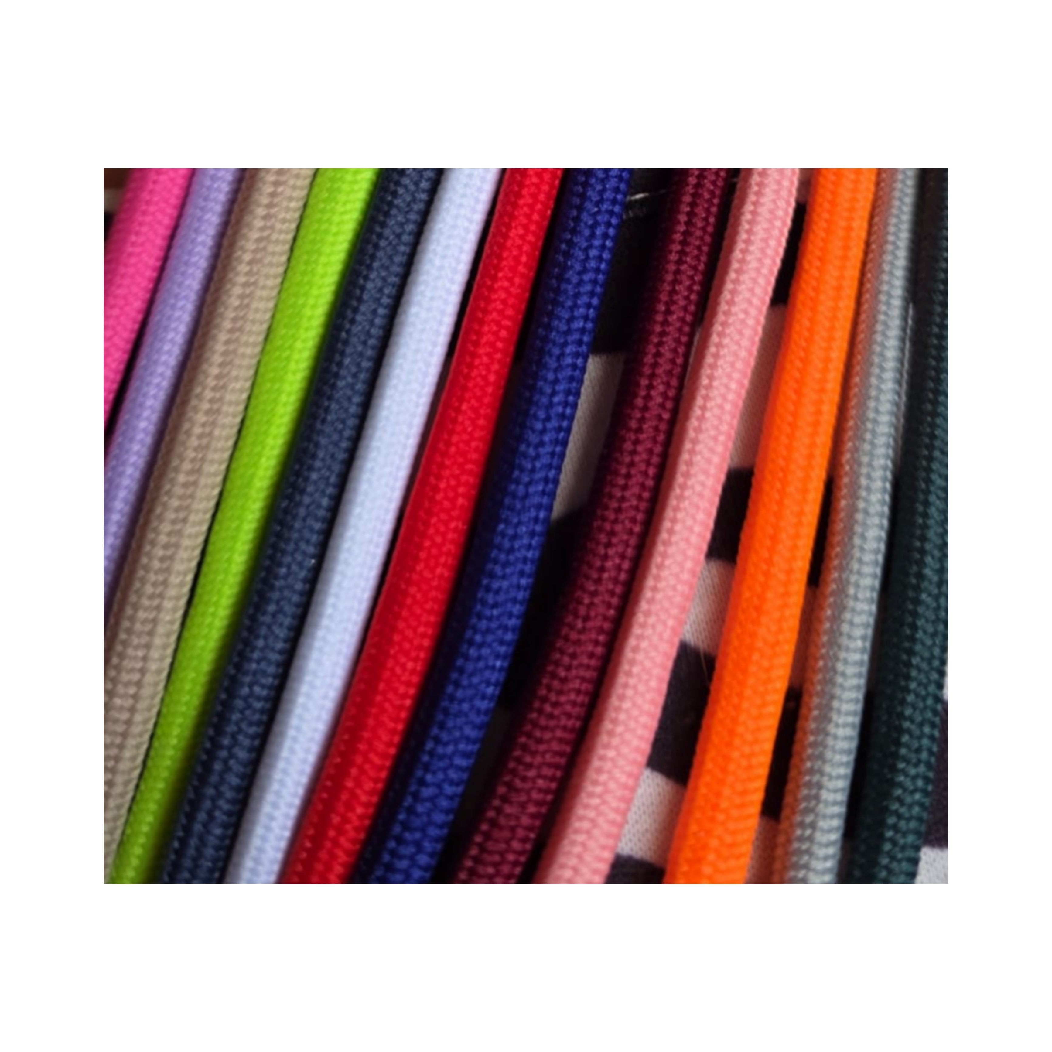 Laccetto Cover, Universale