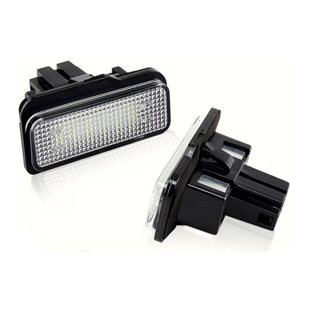 Set Luci Targa a Led per Mercedes-Benz Classe E, C, CLS W211, W219, W203 (Compatibilità in Descrizione), Plug and Play