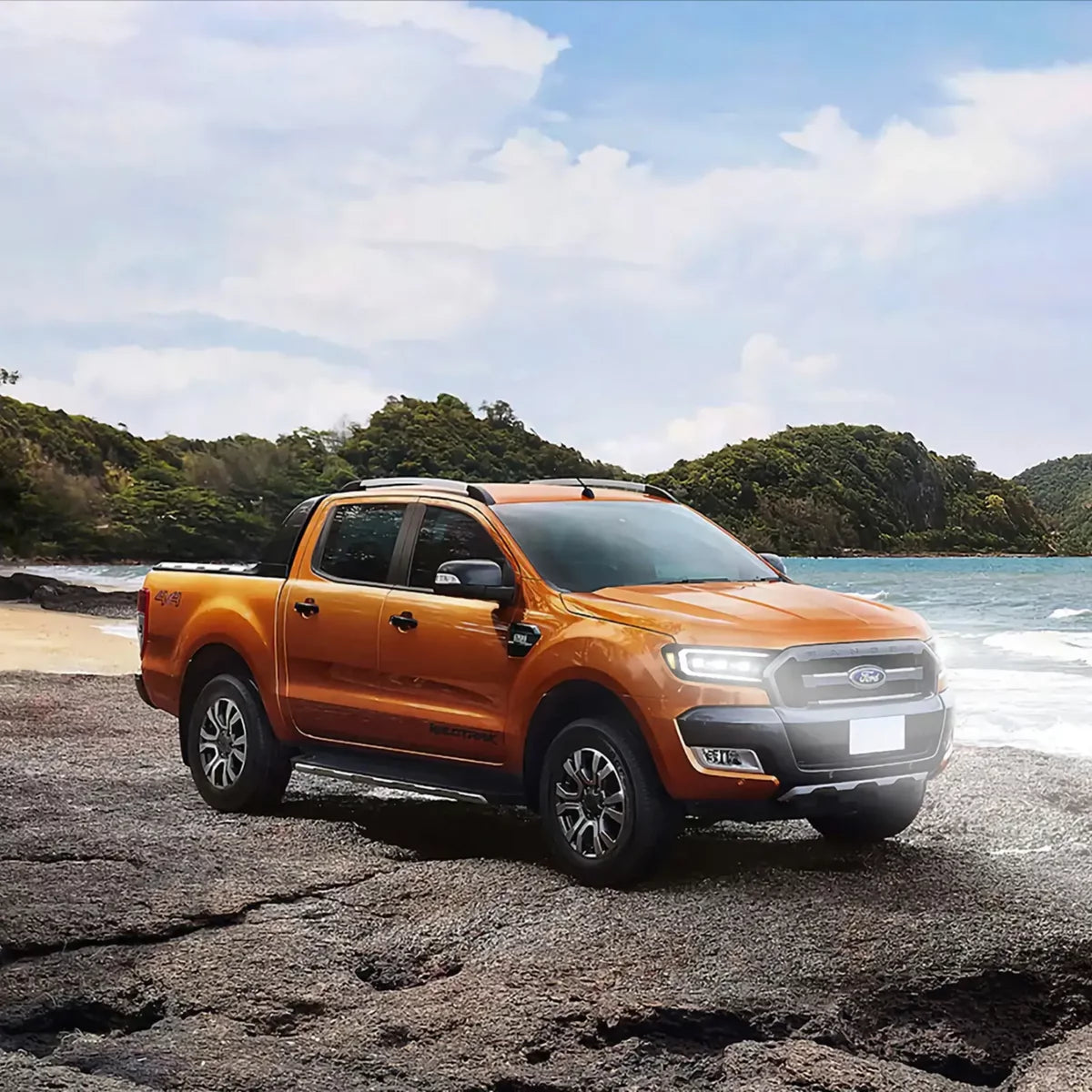 Fanali Anteriore Completo per Ford Ranger 3ª Serie (2015-2021) a LED