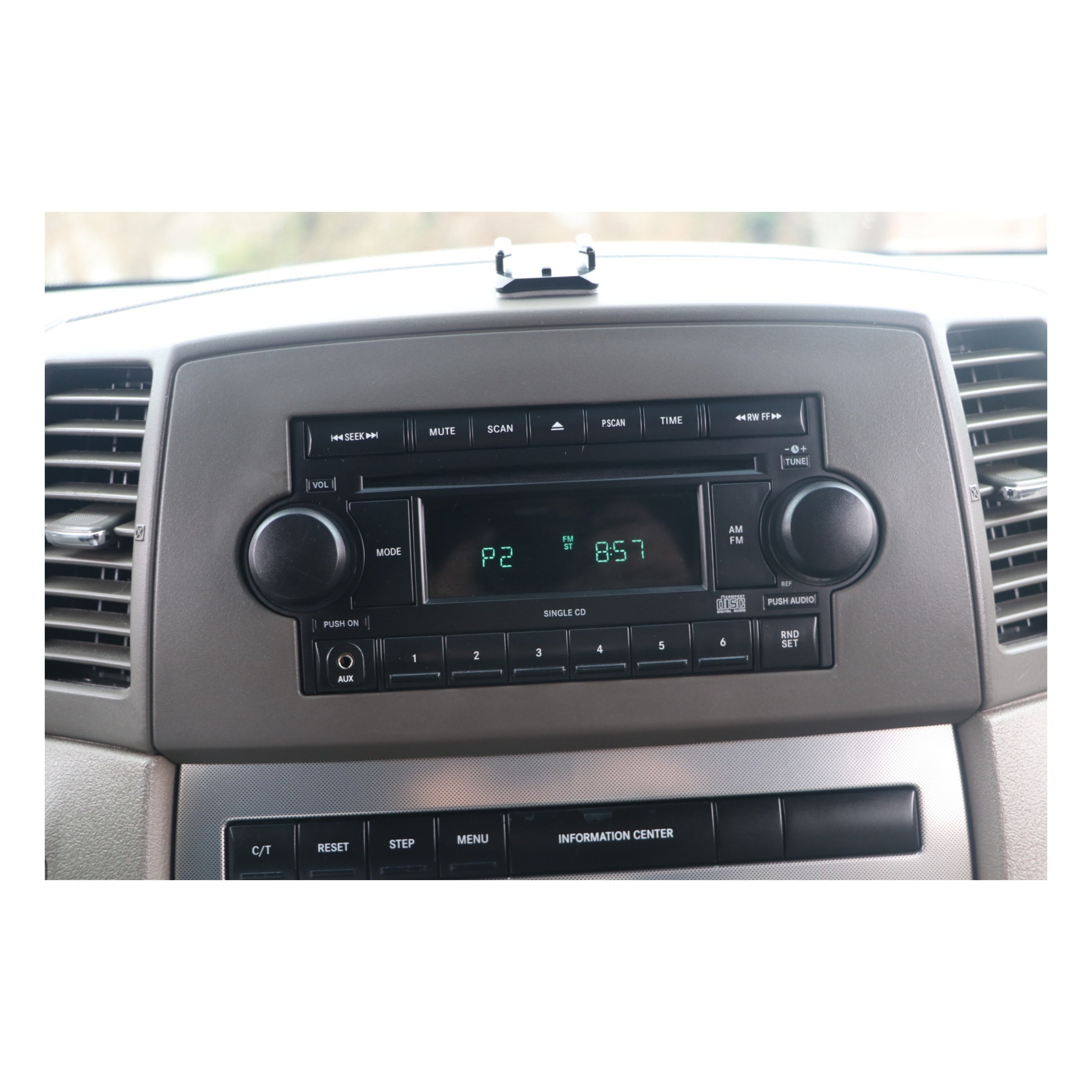 Autoradio per Jeep Grand Cherokee 10.1" | 2004-2010 | Android | Bluetooth | CarPlay | Android Auto | 2GB/4GB/8GB Ram