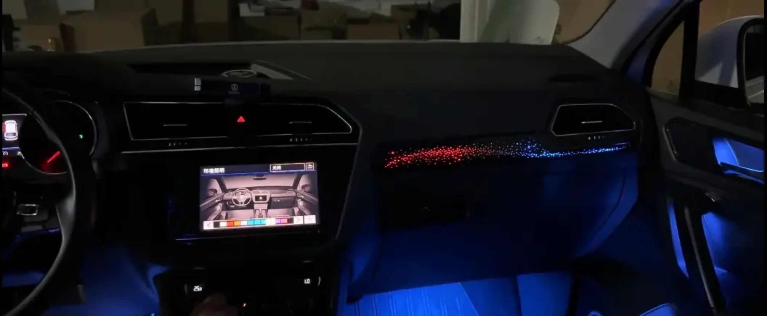 Ambient Light per Volkswagen VW Tiguan (2017-2023), 256 Colori, APP