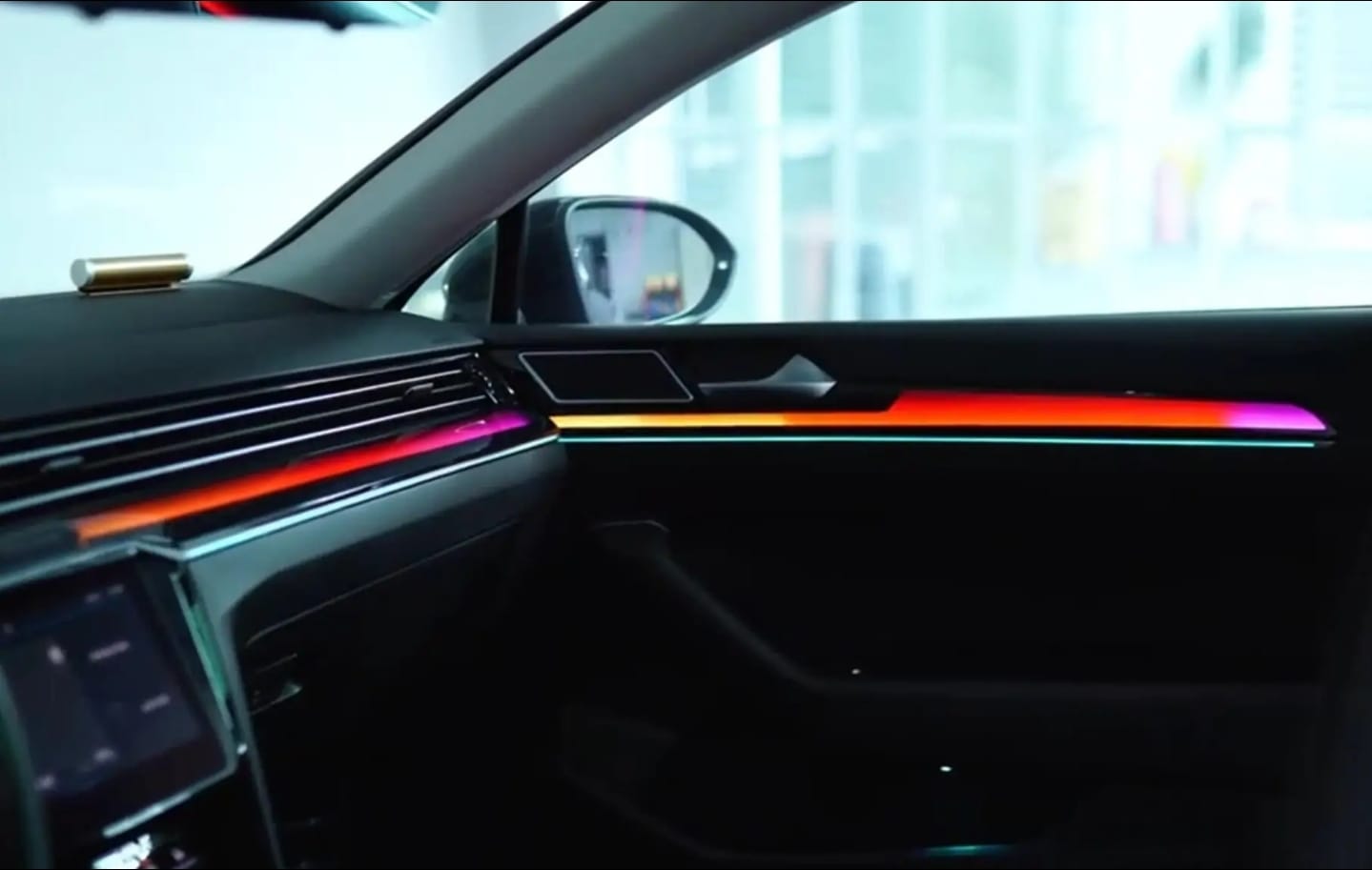 Ambient Light per Volkswagen Passat B8 (2014-2023), 64 Colori RGB