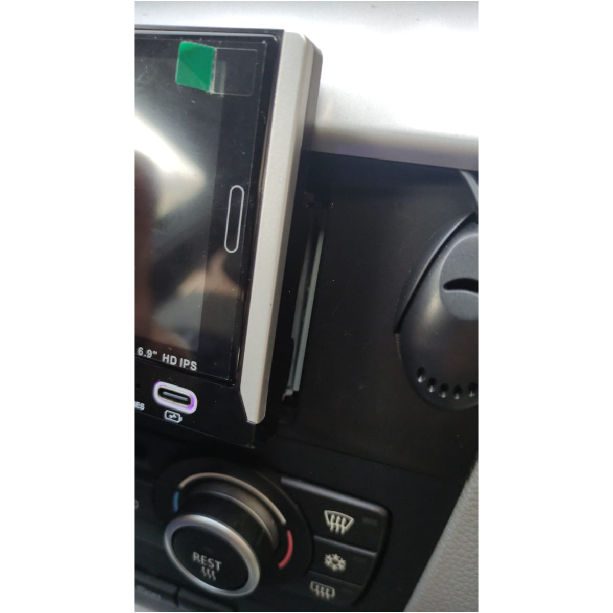 Autoradio per BMW Serie 1 6.9" | E87/E81/E82/E88 | 2004-2011 | Android | Bluetooth | CarPlay | Android Auto | 2/32GB Ram