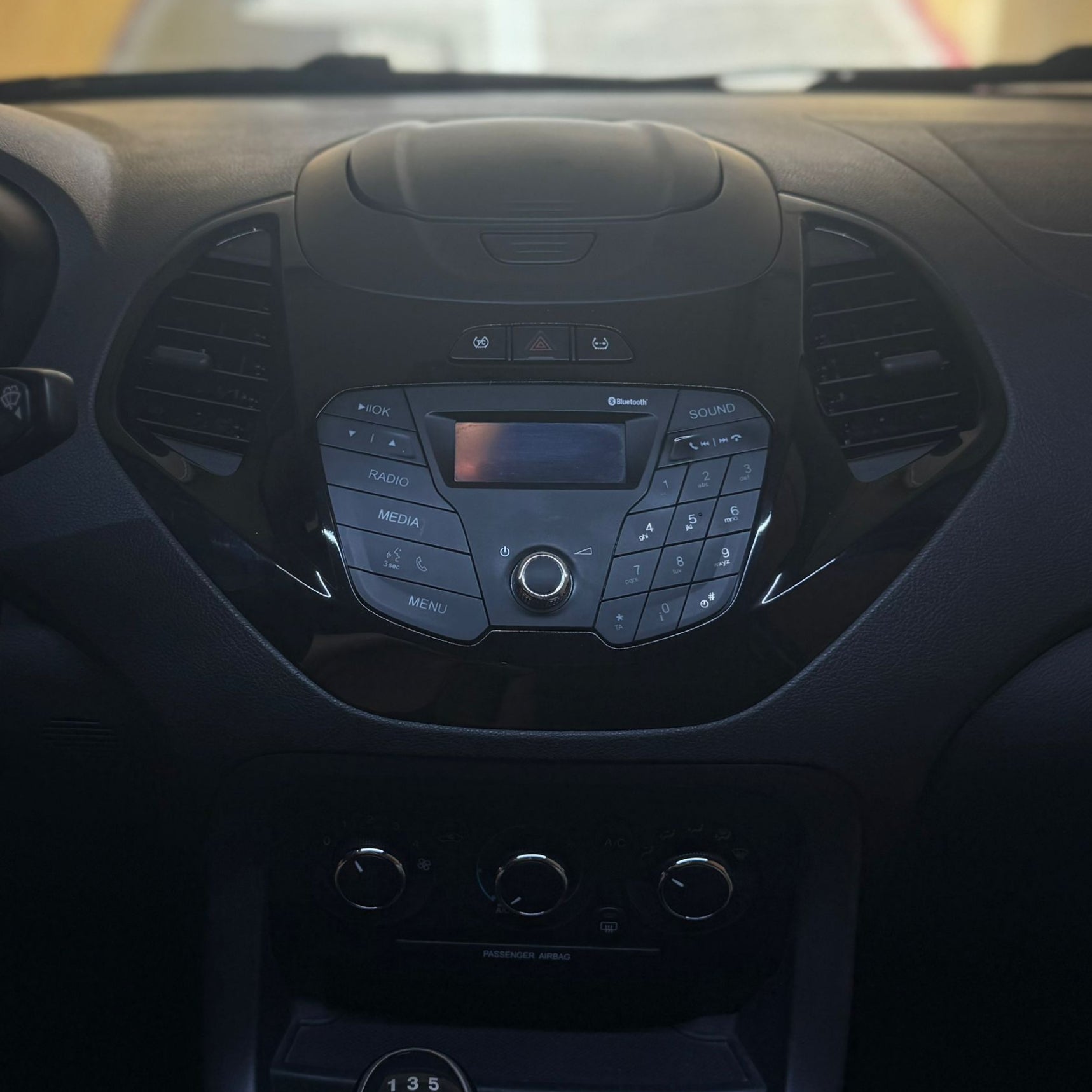 Autoradio per Ford Ka 9" | 2016-2019 | Android | Bluetooth | CarPlay | Android Auto | 2GB/4GB/6GB/8GB Ram