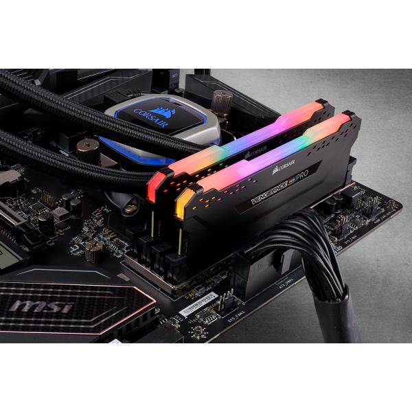 Corsair Vengeance CMW16GX4M2D3600C18 memoria 16 GB DDR4 3600 MHz