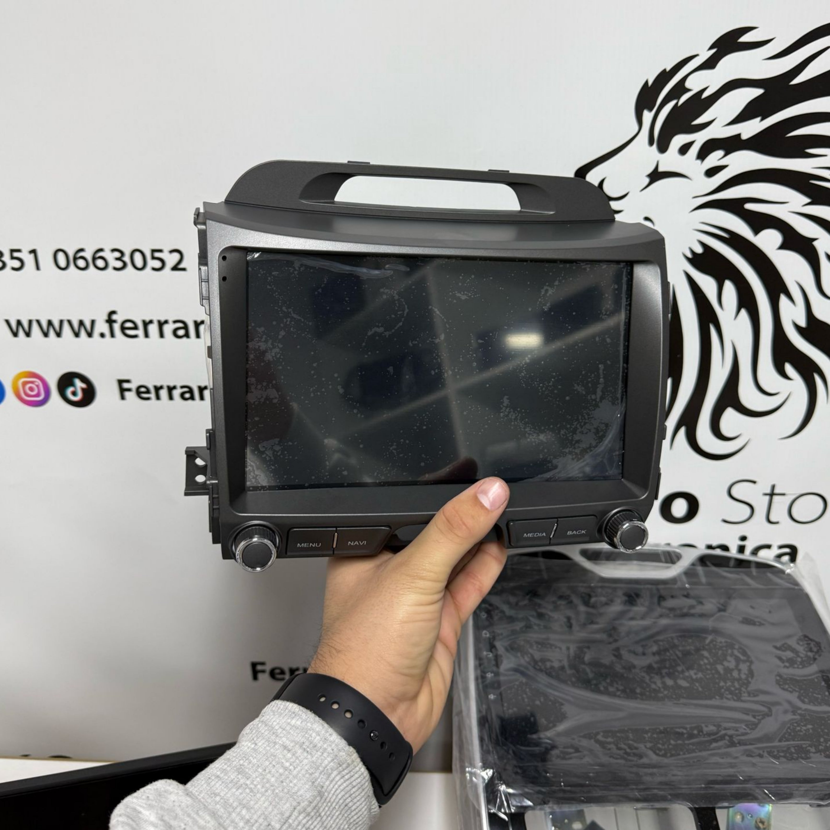 Autoradio per Kia Sportage 3 9" 2K | 2010-2016 | Android | Bluetooth | CarPlay | Android Auto | 12/256GB Ram