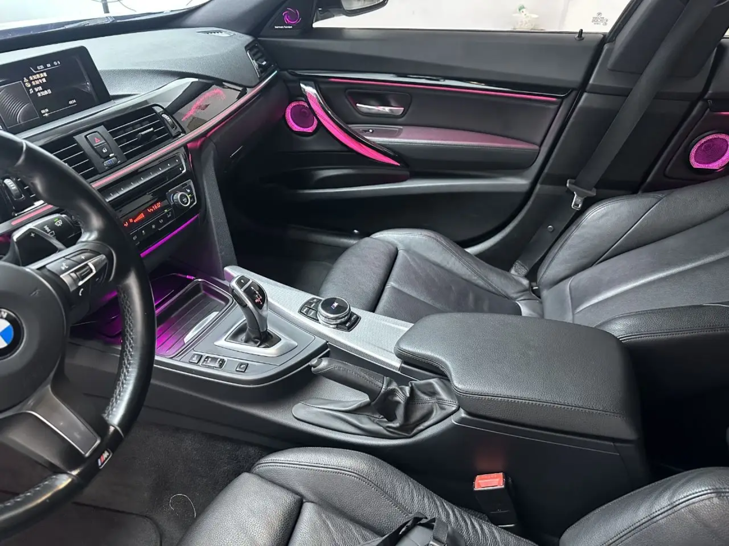 Ambient Light per BMW M4 F82, Coupè (2014-2020), 64 Colori RGB