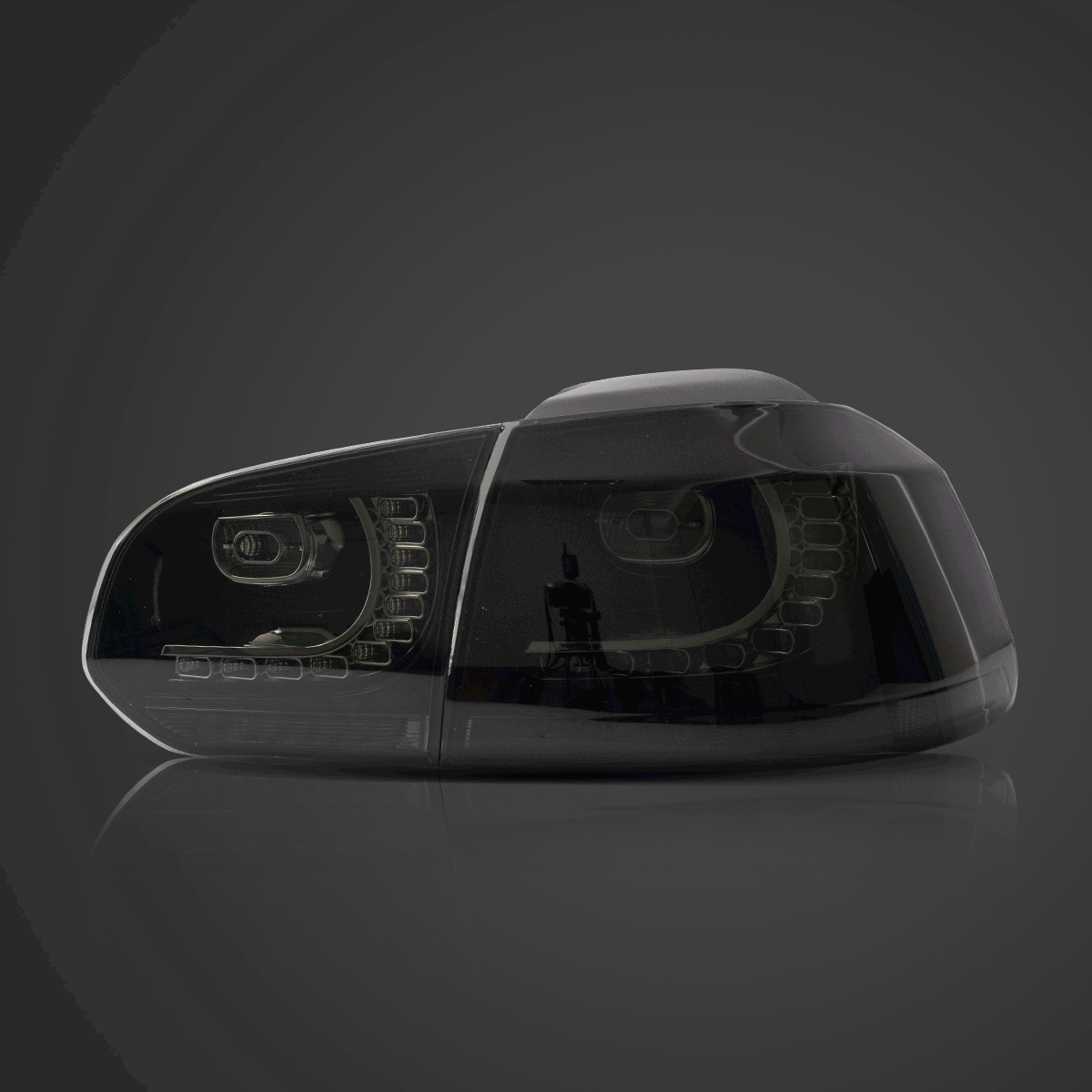 Fanali Posteriore Completo per Volkswagen Golf VI, MK6 (2008-2012) a LED