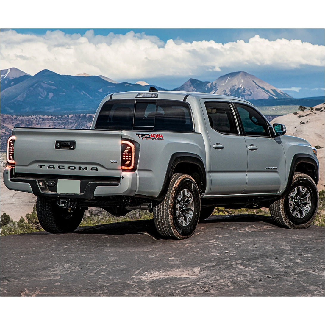 Fanali Posteriore Completo per Toyota Tacoma N300 (2016-2023) a LED