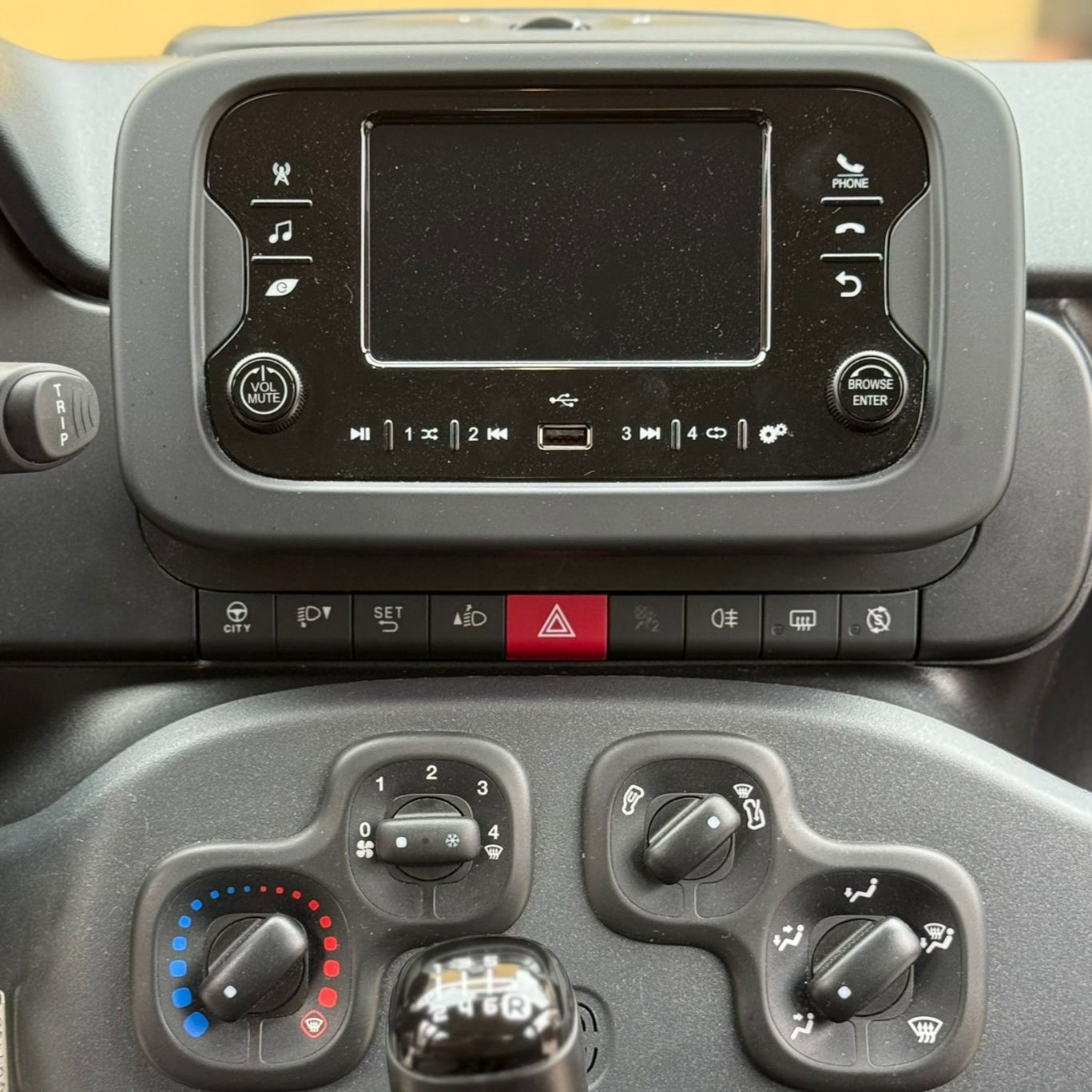 Autoradio per Fiat Panda 3a Serie 7" | 2013-2020 | Android | Bluetooth | CarPlay | Android Auto | 2GB/4GB/6GB/8GB Ram