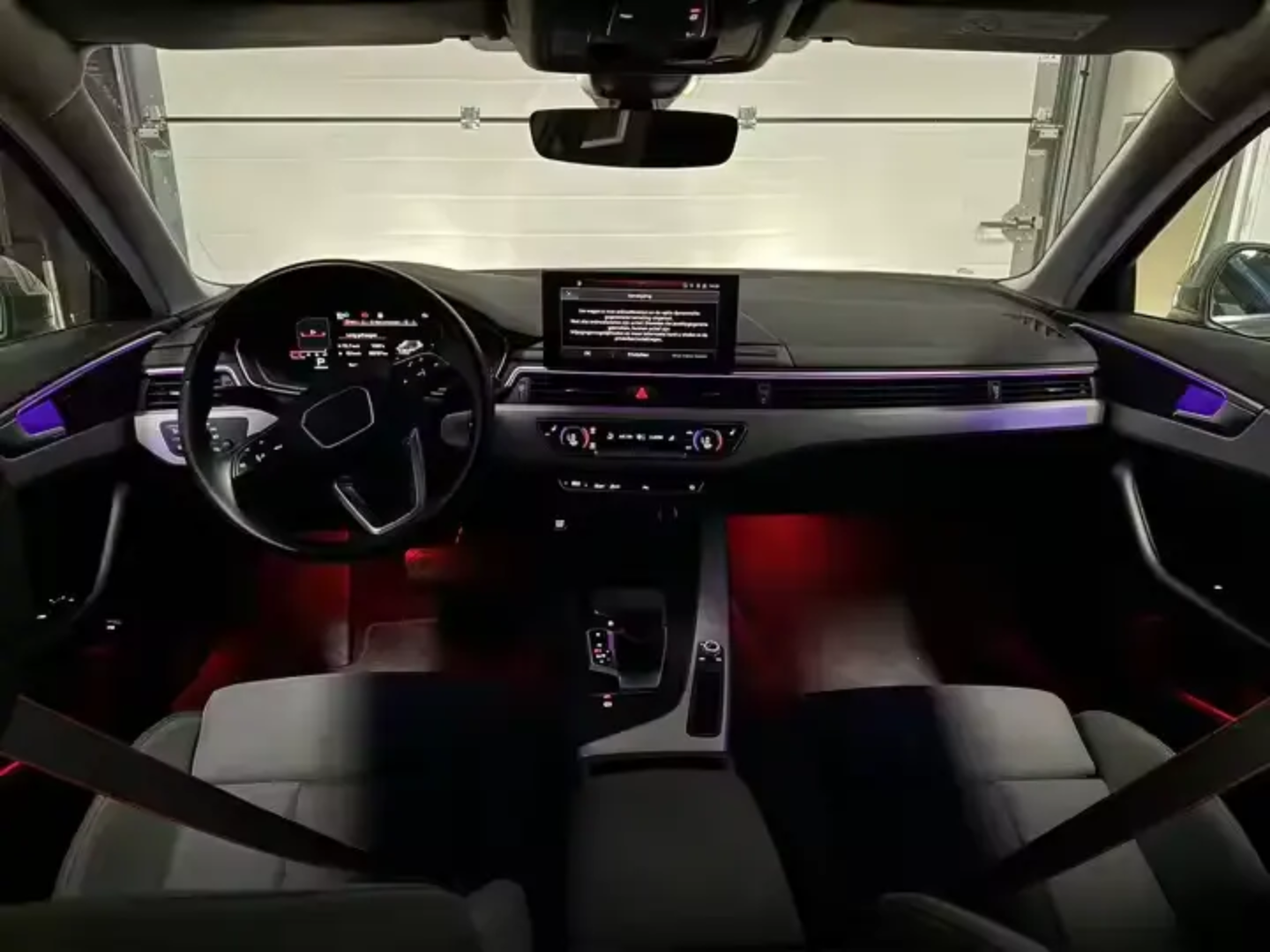 Ambient Light per Audi A4, A5 B9 (2017-2024), 256 Colori RGB