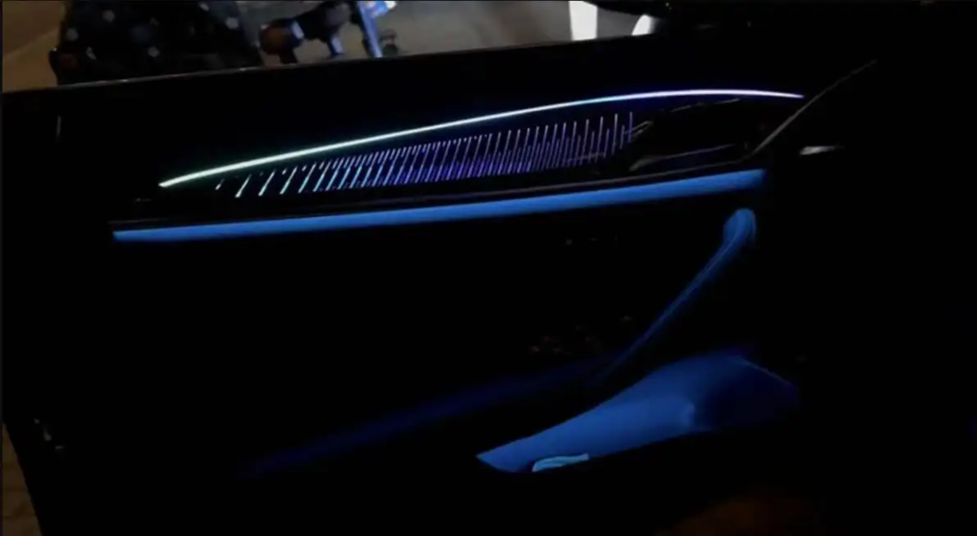 Ambient Light per BMW Serie 5 G30 (2019-2023), 256 Colori, APP