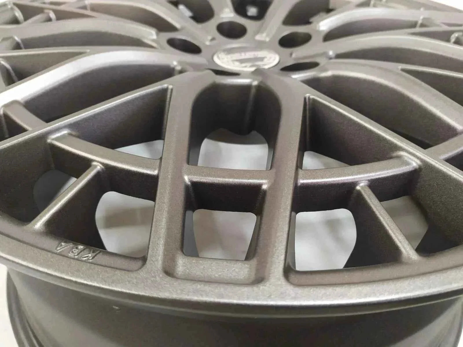 N4 Cerchi in Lega P10 da 18 Pollici per VOLKSWAGEN ID3 ID4 GTX PASSAT JETTA