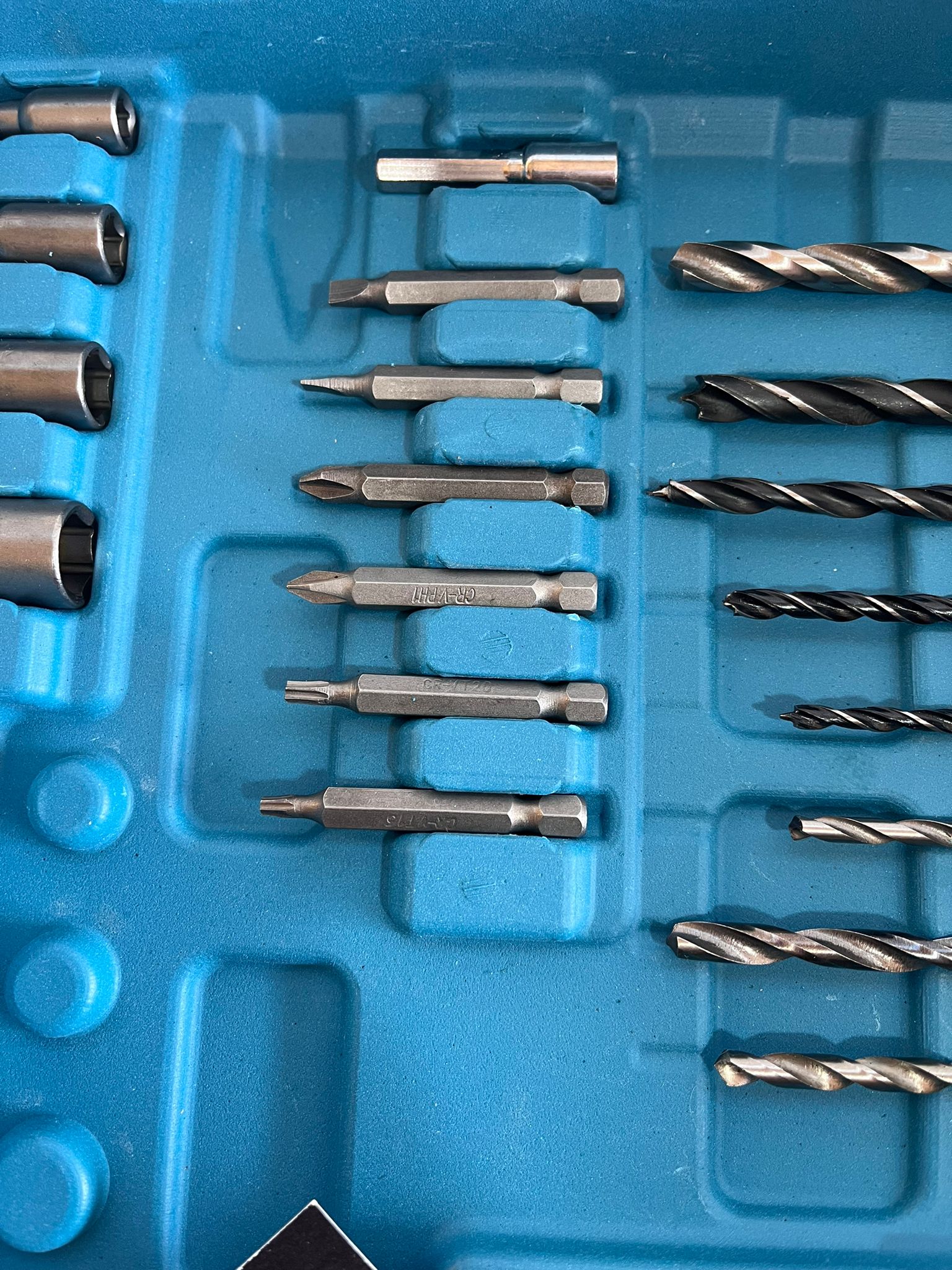 Trapano, Avvitatore a impulsi, Doppio Attacco a Batteria, Accessori, Valigetta