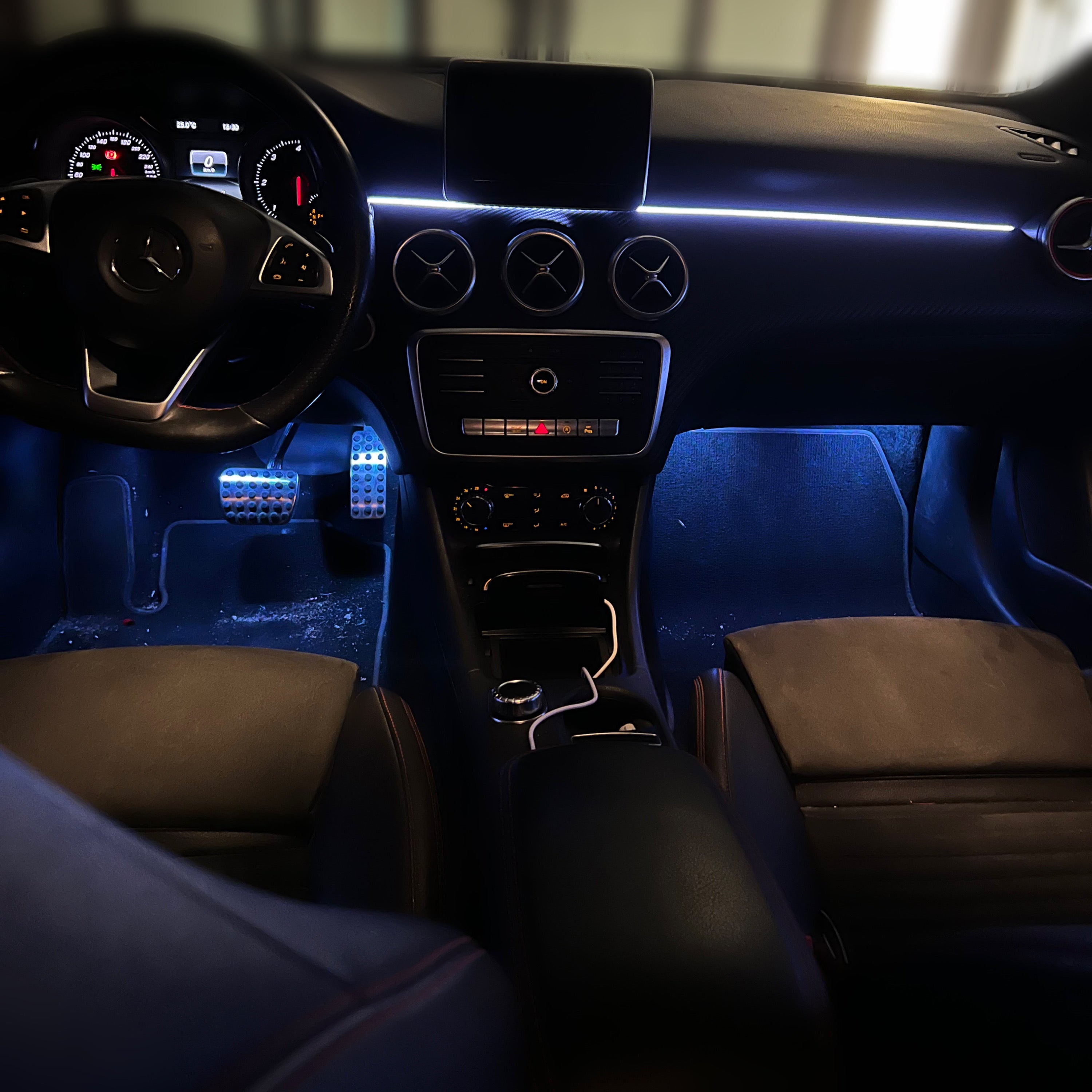 Ambient Light dedicato per Mercedes Classe A, Luci Ambiente con Comando da App, RGB Led Interior, Led Dinamico