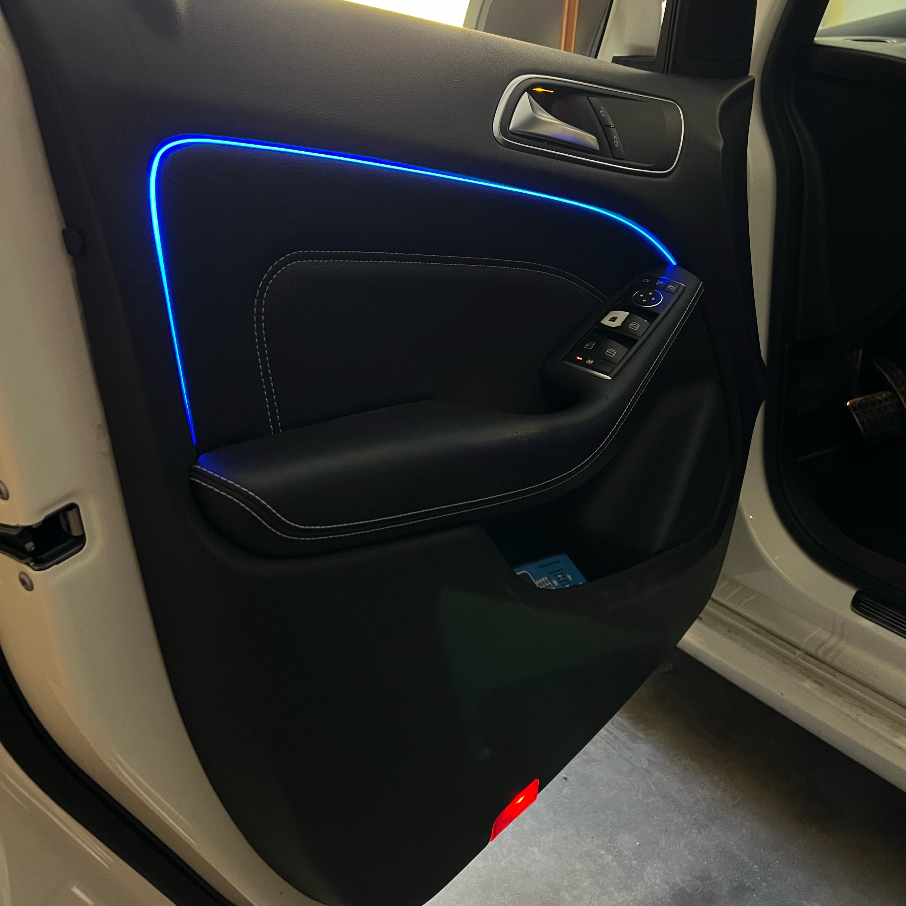 Ambient Light dedicato per Mercedes Classe B, Luci Ambiente con Comando da App, RGB Led Interior, Led Dinamico