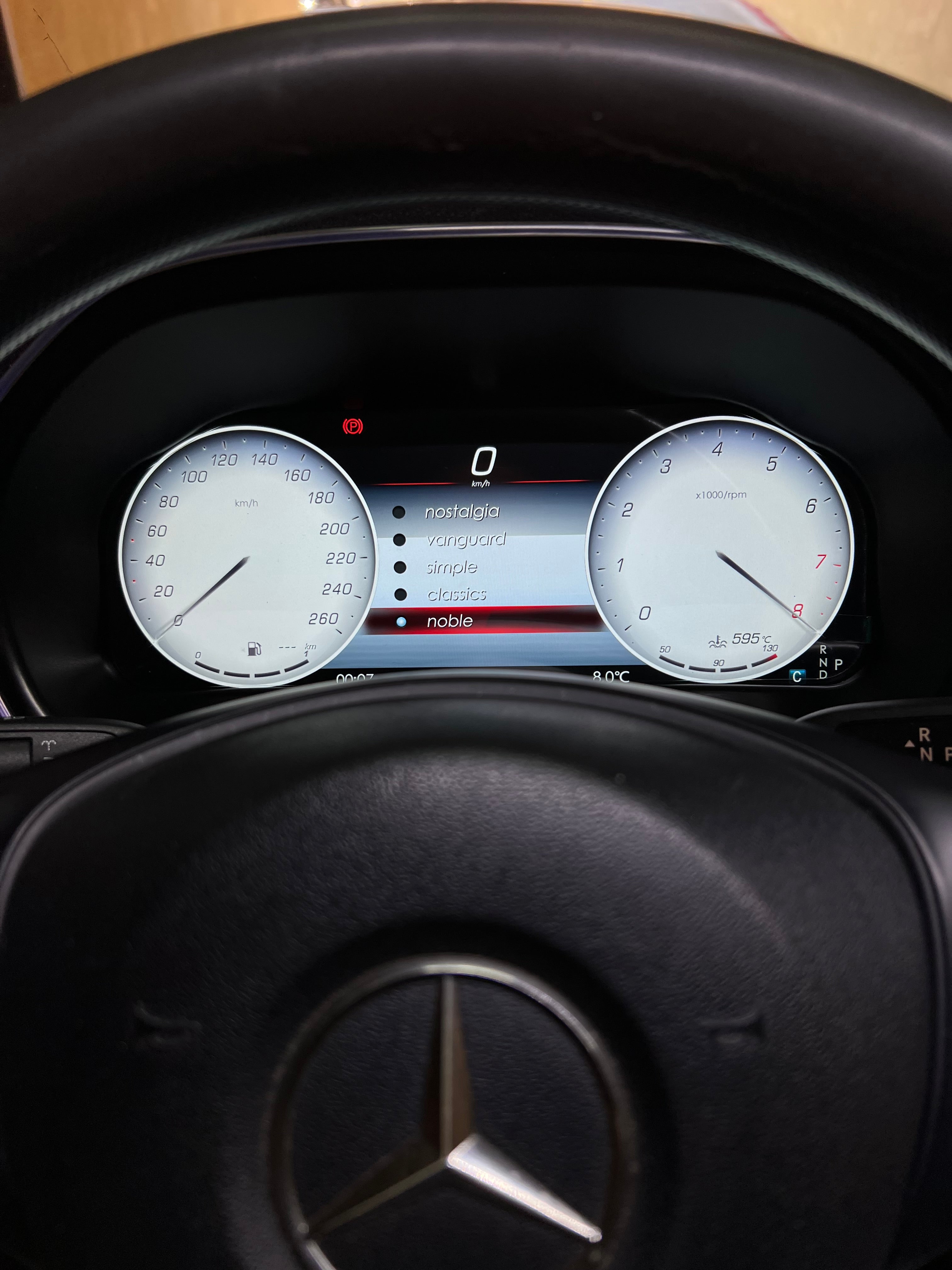 Virtual CockPit 12.3" | Mercedes Vito (2014-2024) | HD Ultra