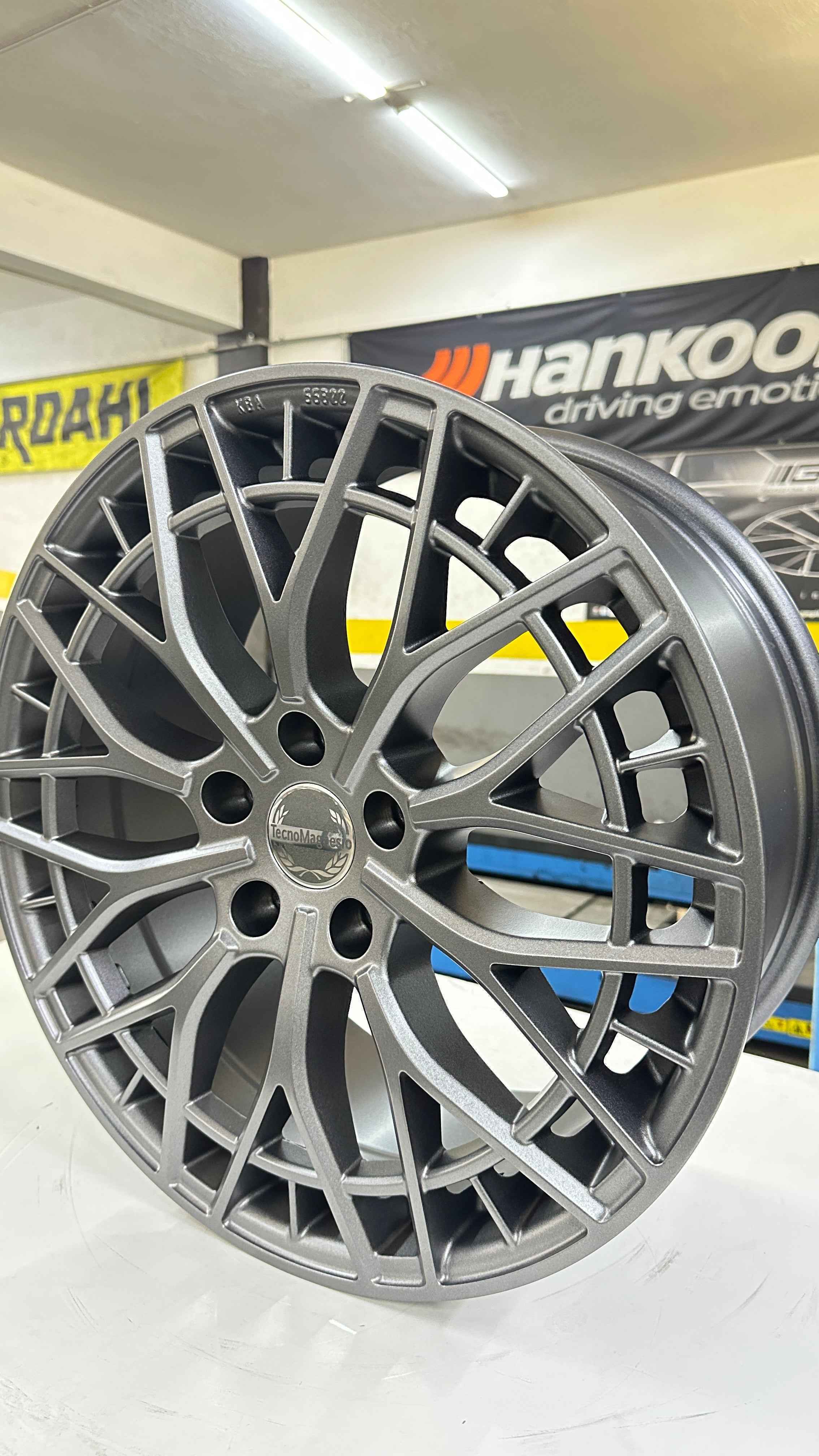 N4 Cerchi in Lega P10 da 18 Pollici per BMW SERIE 1 Dal 2019 M-SPORT M-135I