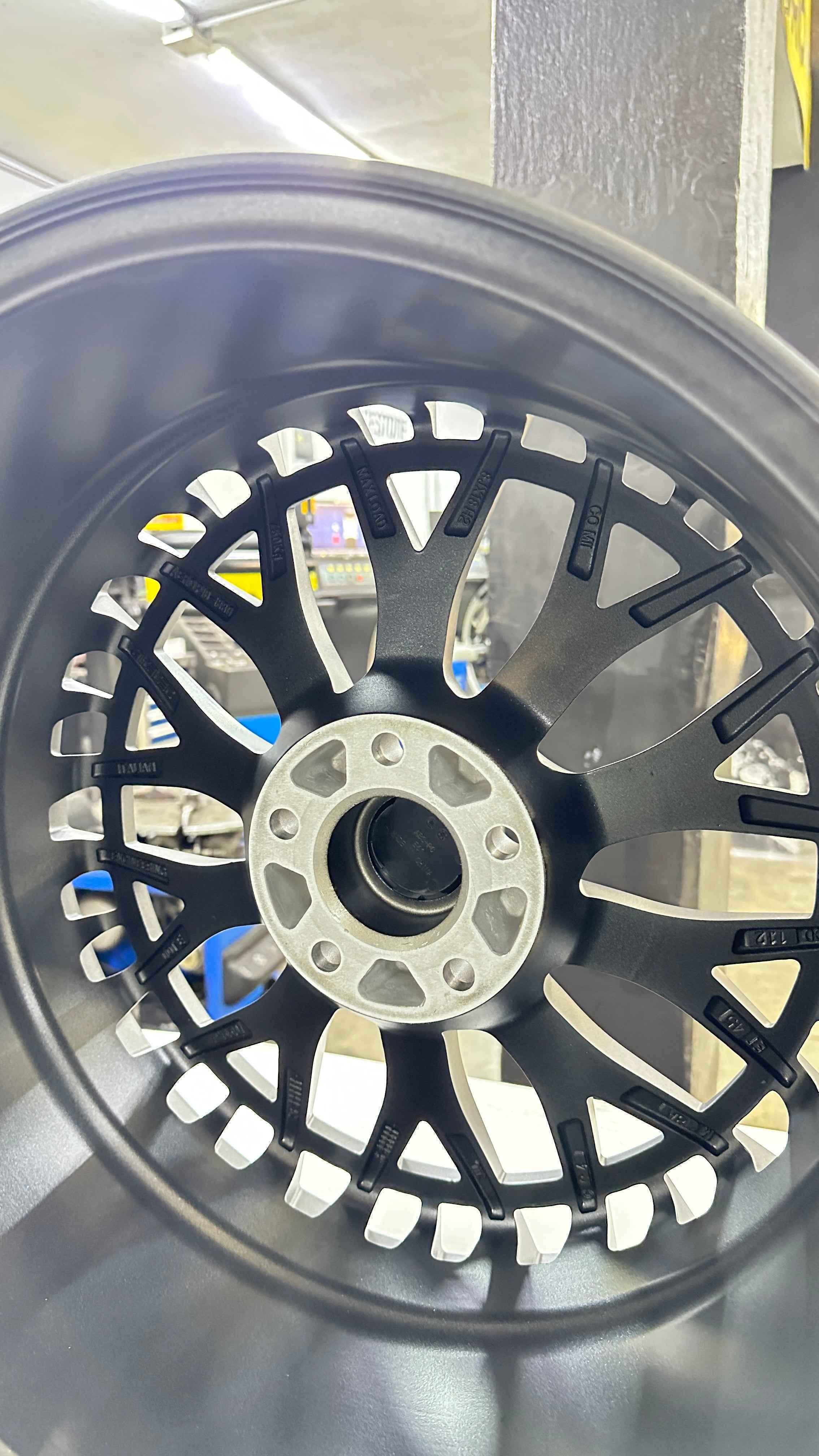 N4 Cerchi in Lega P10 da 18 Pollici per BMW SERIE 1 Dal 2019 M-SPORT M-135I