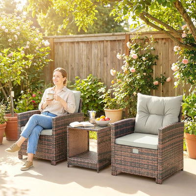 Outsunny Set da Esterno in Rattan e Acciaio 5pz con 2 Pouf, 2 Sedie e Tavolino da Caffè a 2 Livelli, Marrone e Crema