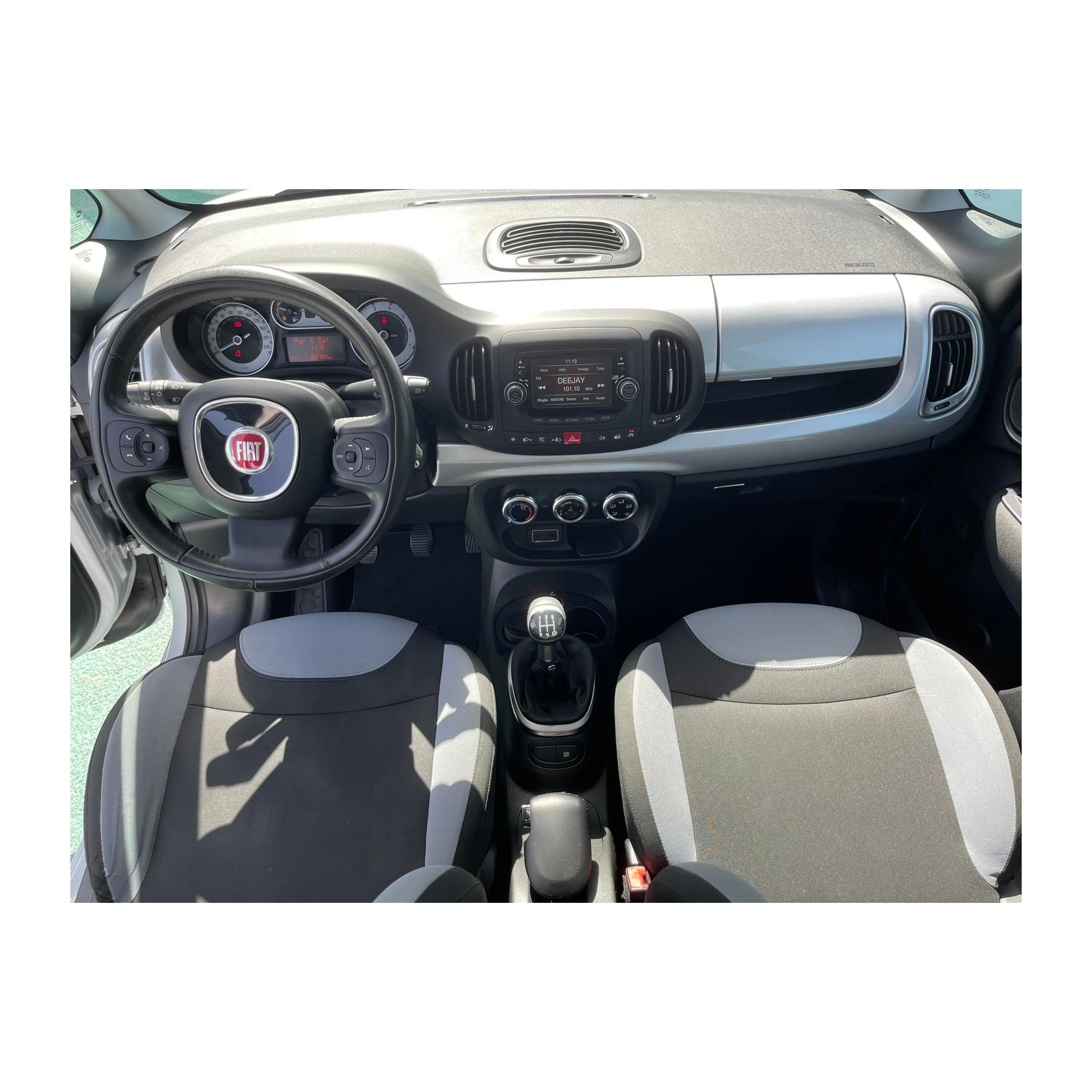 Kit Montaggio Autoradio | 10.1"Pollici Fiat 500L | 2012-2017 | Mascherina | Cablaggio per Autoradio Android