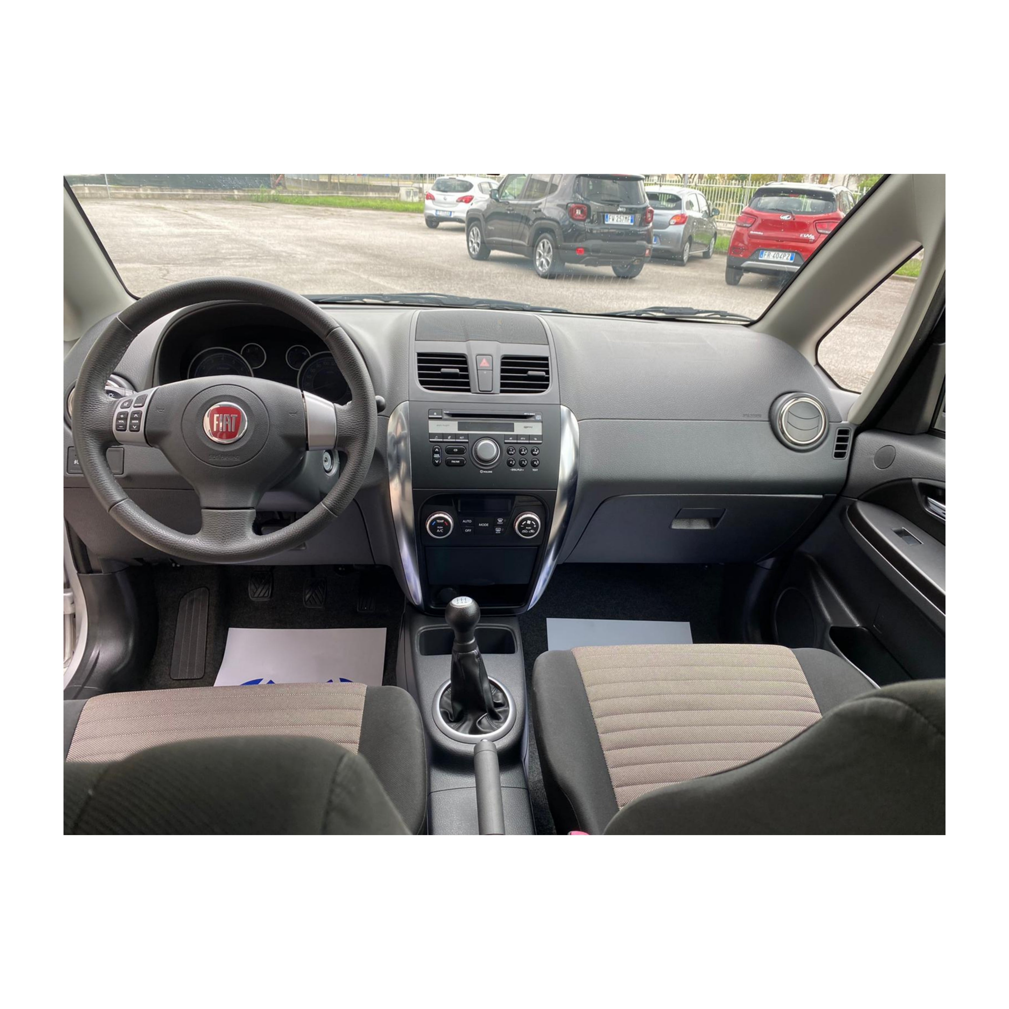 Autoradio per Fiat Sedici | Suzuki SX4 7" | 2005-2014 | Bluetooth | Motorizzato | USB | Mirror Link