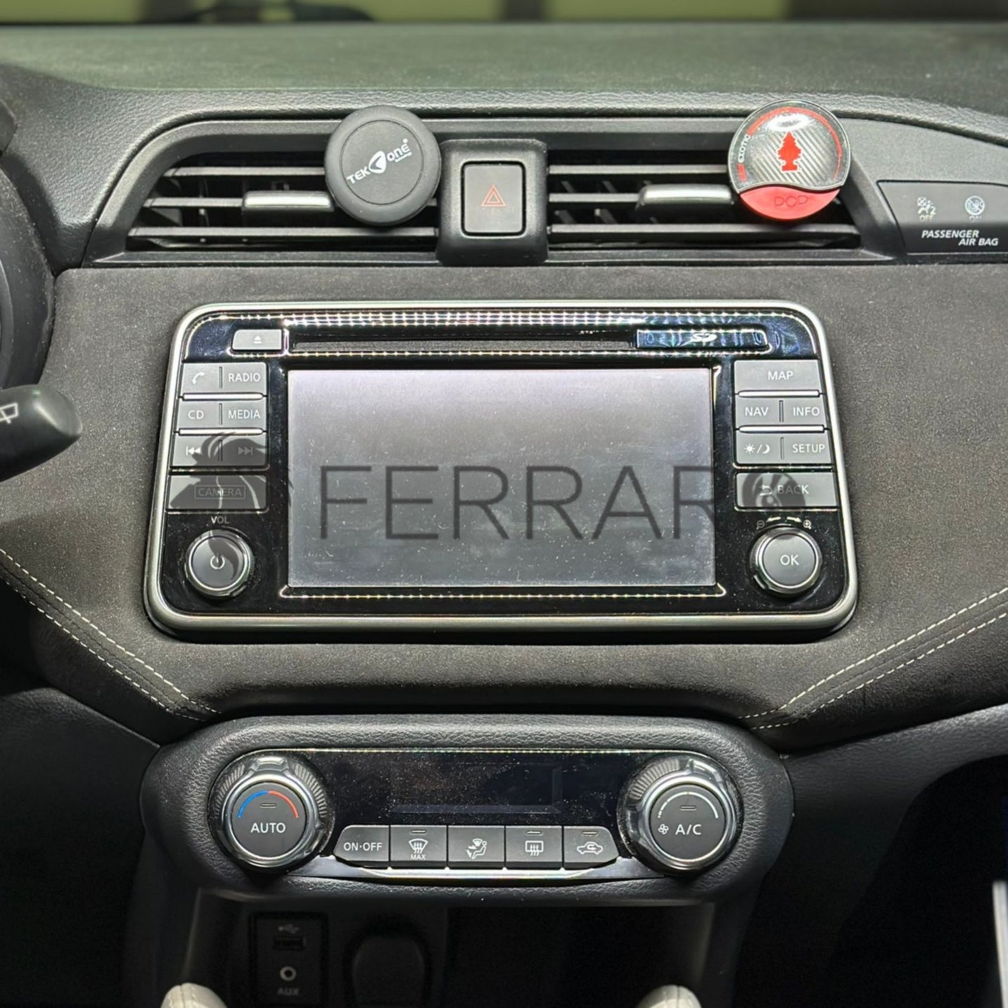 Autoradio per Nissan Micra 9" | 2017-2019 | Android | Bluetooth | CarPlay | Android Auto | 2GB/4GB/6GB/8GB Ram