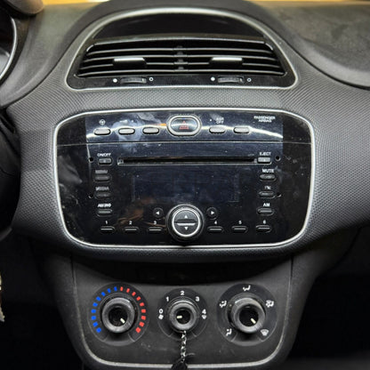 Car Radio for Fiat PUNTO EVO [2009 onwards] - 1Din, 7" Motorized Screen, Bluetooth, Radio, USB, Mirror Link for Android