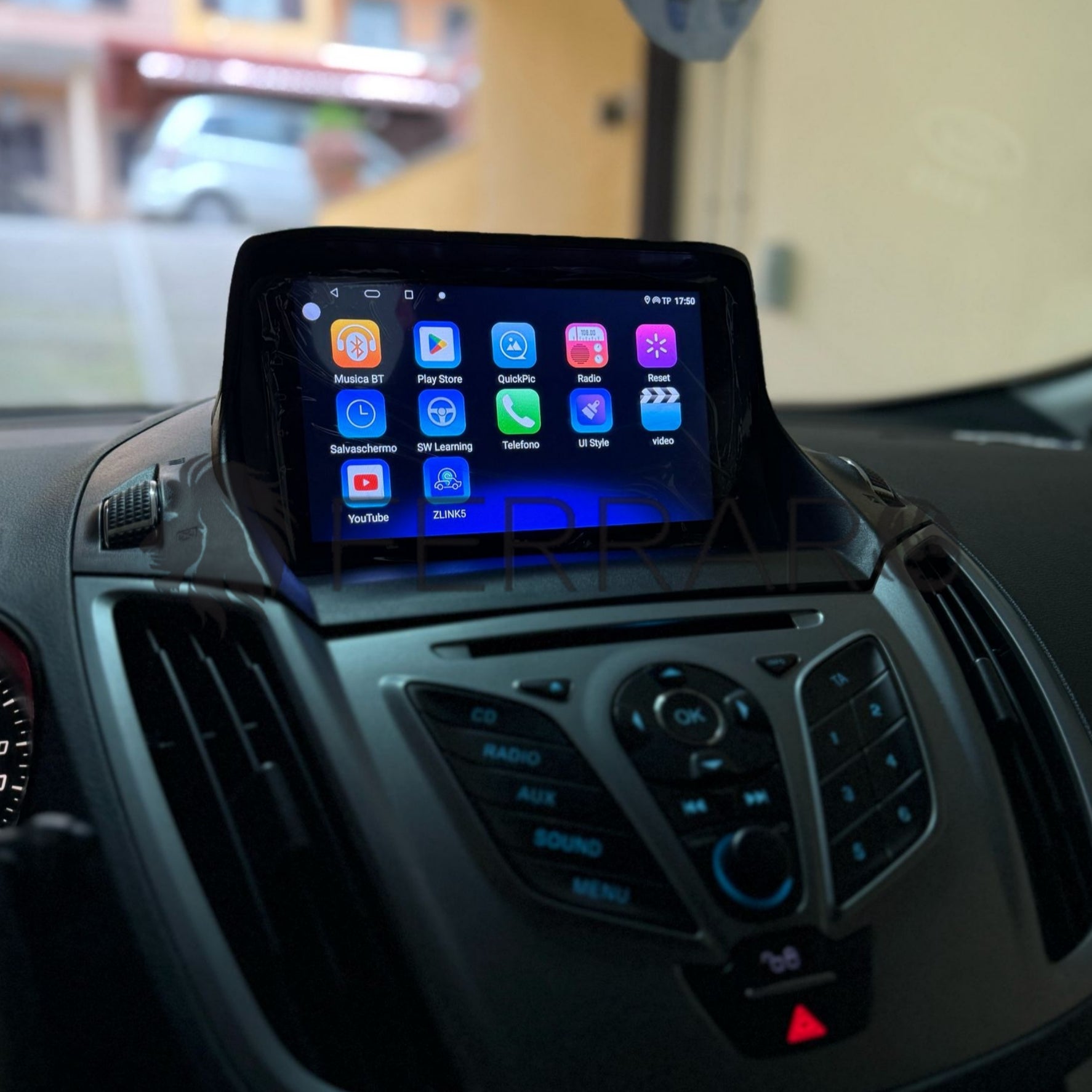 Autoradio per Ford Escape | Kuga 2 |  C-Max 9" | 2012-2019 | Android | Bluetooth | CarPlay | Android Auto | 2GB/4GB/6GB/8GB Ram