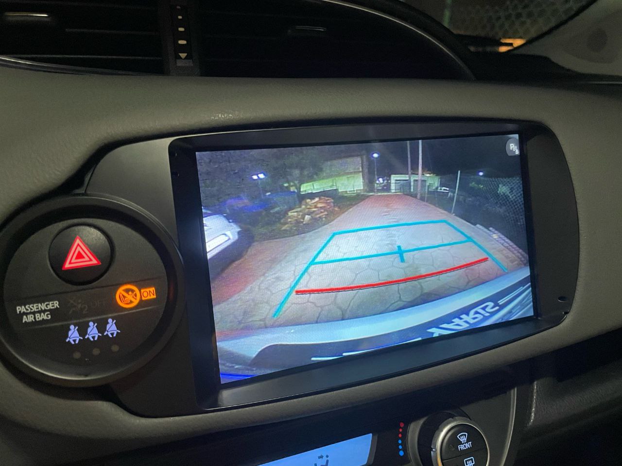 Autoradio per Toyota Yaris [2012-2017] - Sistema auto Intelligente, 2Din  9Pollici, GPS, Navigatore, Wifi