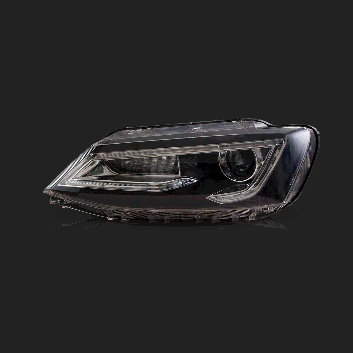 Fanali Anteriore Completo per Volkswagen Jetta MK6 (2011-2018) a LED