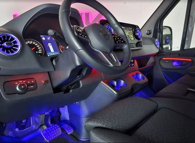 Ambient Light per Mercedes Sprinter W907 (2018-2025), 64 Colori RGB