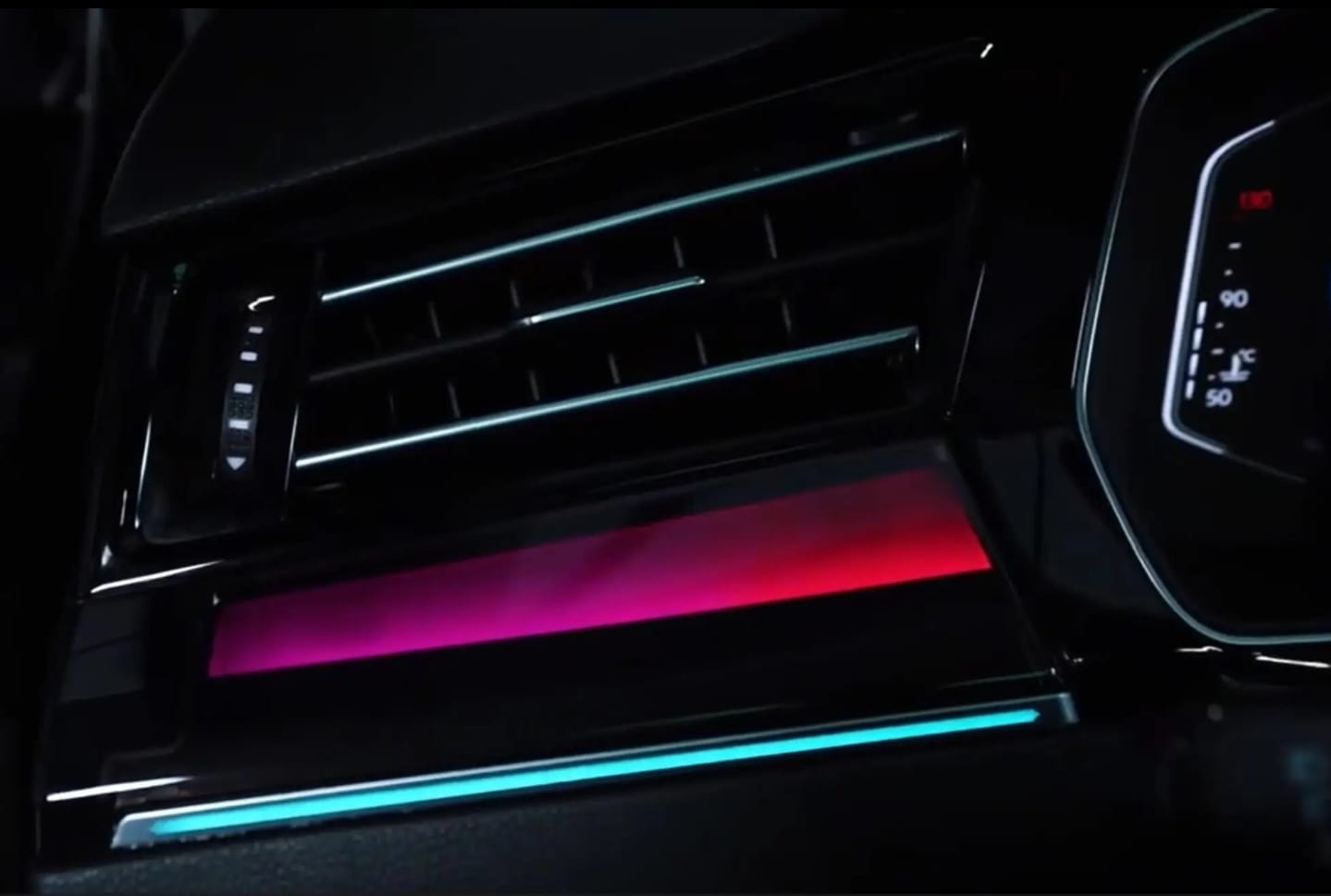 Ambient Light per Volkswagen Passat B8 (2014-2023), 64 Colori RGB