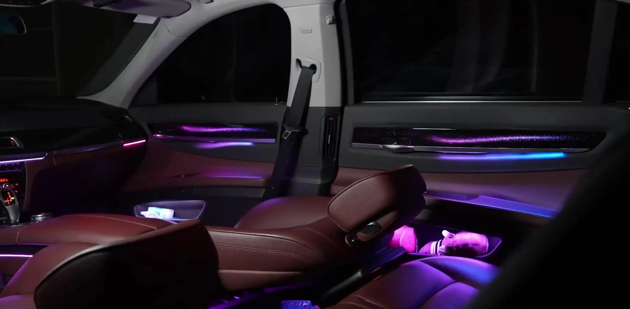 Ambient Light per BMW Serie 7 F01, F02 (2009-2014), 64 Colori RGB