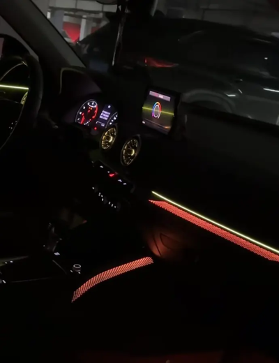 Ambient Light per Audi Q2 (2019-2026), 256 Colori, APP