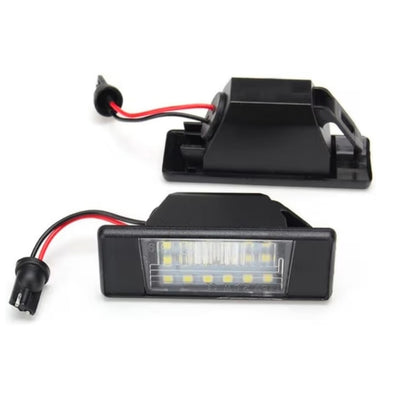 Set Luci Targa a Led per Nissan Qashqai, Juke, Versa, X-Trail (Compatibilità in Descrizione), Plug and Play