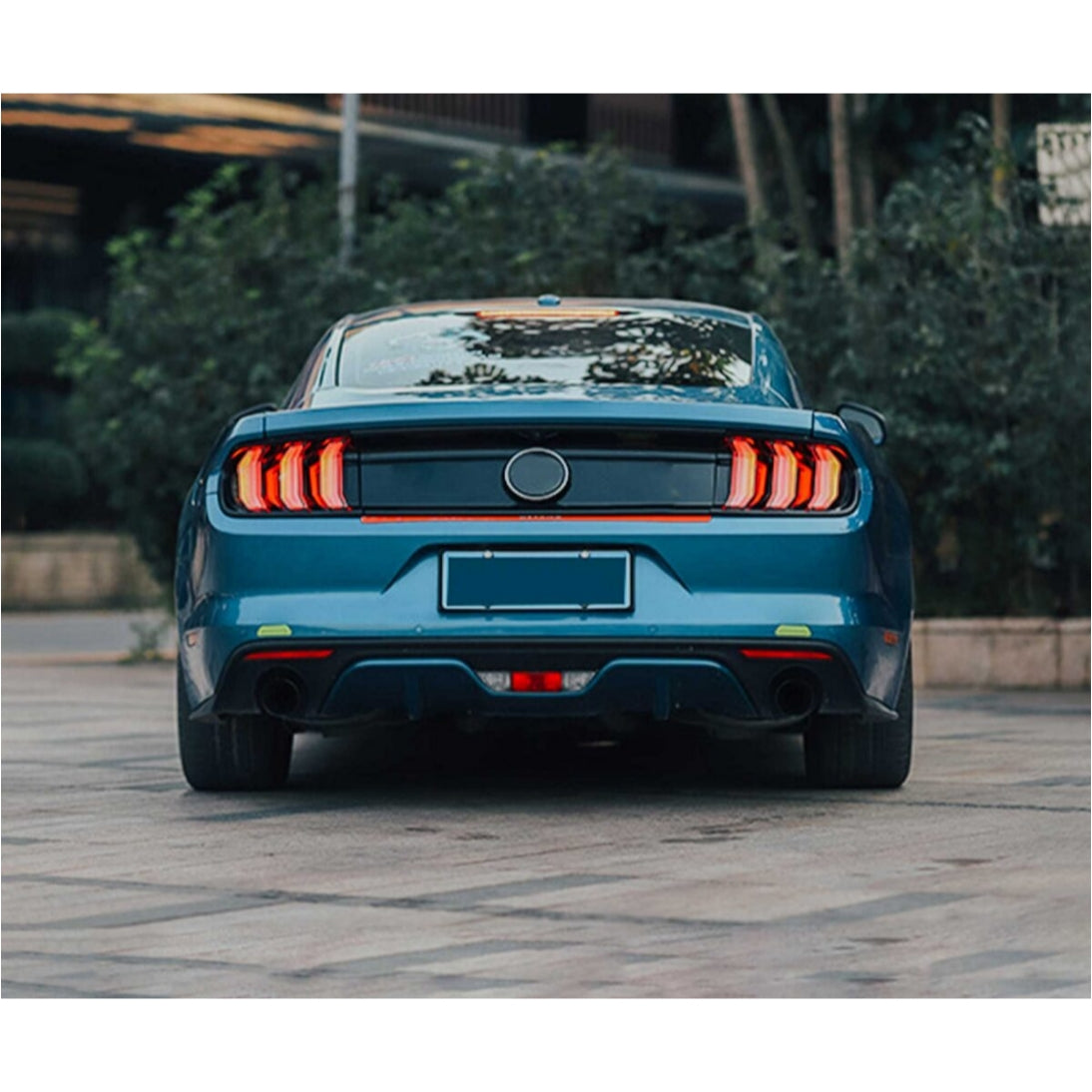 Fanali Posteriore Completo per Ford Mustang 6ª Serie (2016-2023) a LED