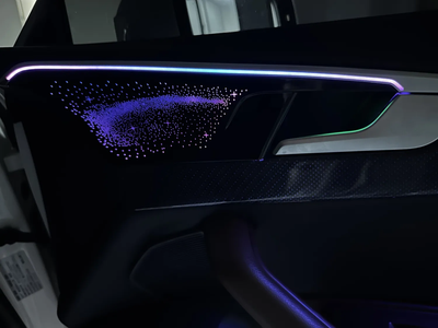 Ambient Light per Audi A4, A5 B9 (2017-2024), 256 Colori, APP