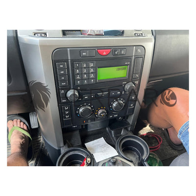 Autoradio per Land Rover Discovery 3 9" | 2004-2009 | Android | Bluetooth | CarPlay | Android Auto | 2GB/4GB/6GB/8GB Ram