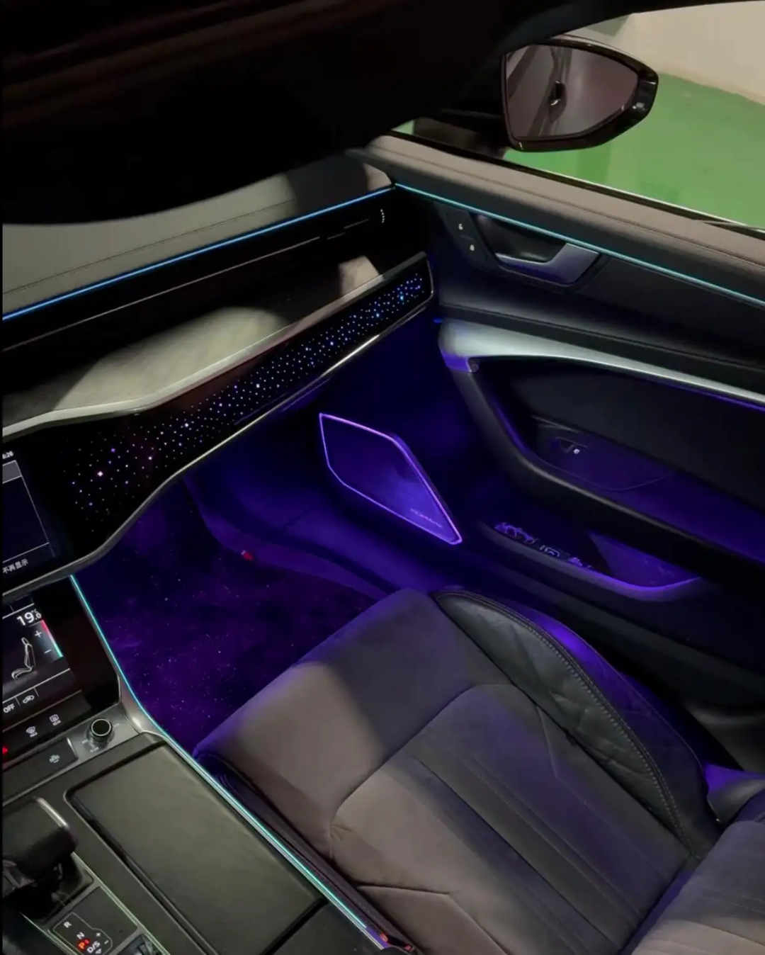 Ambient Light per Audi A6 C8 (2018-2026), 64 Colori RGB