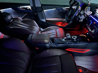 Ambient Light per Audi A4, A5 B9 (2017-2024), 256 Colori, APP