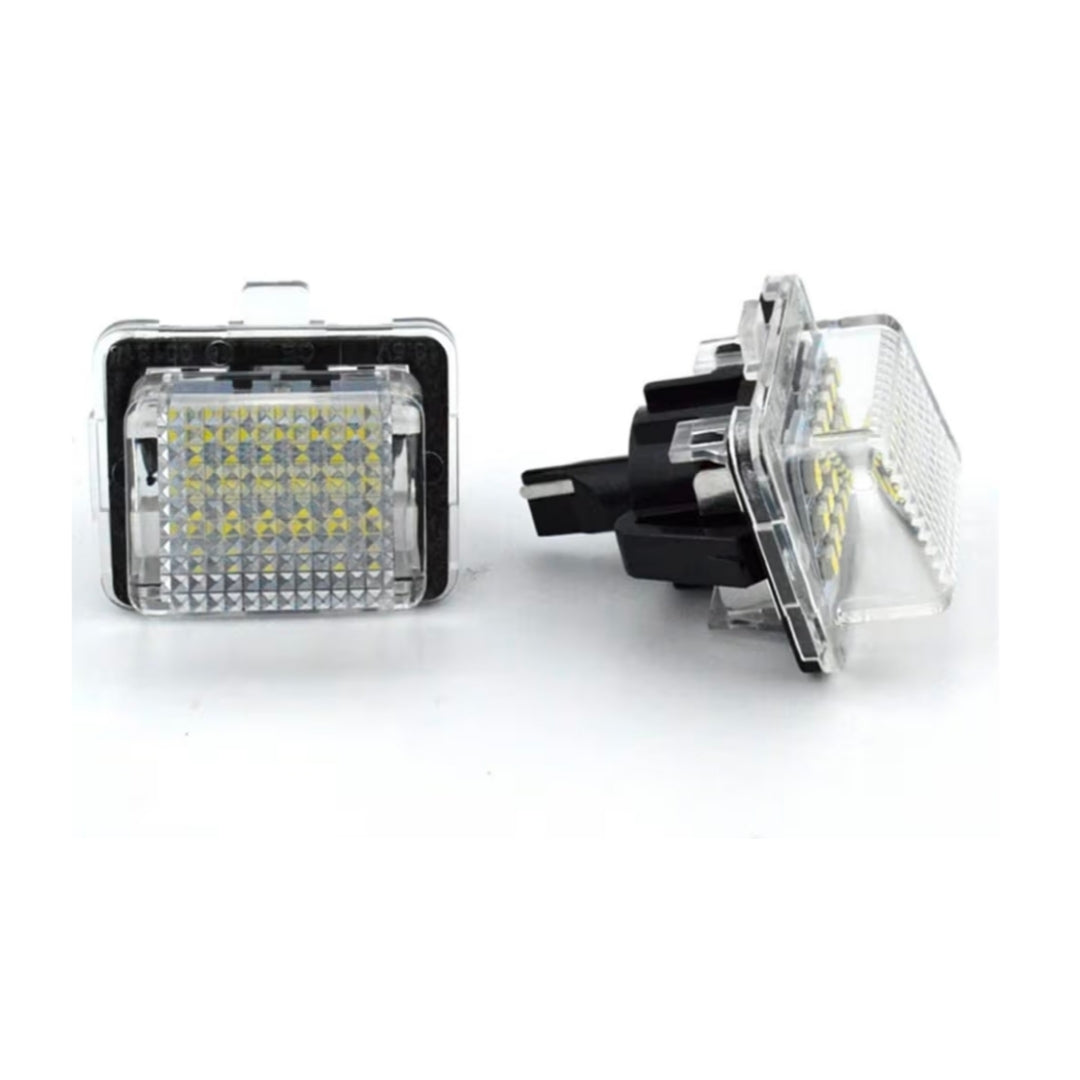 Set Luci Targa a Led per Mercedes-Benz W204, W212, C207, C216, W221 (Compatibilità in Descrizione), Plug and Play