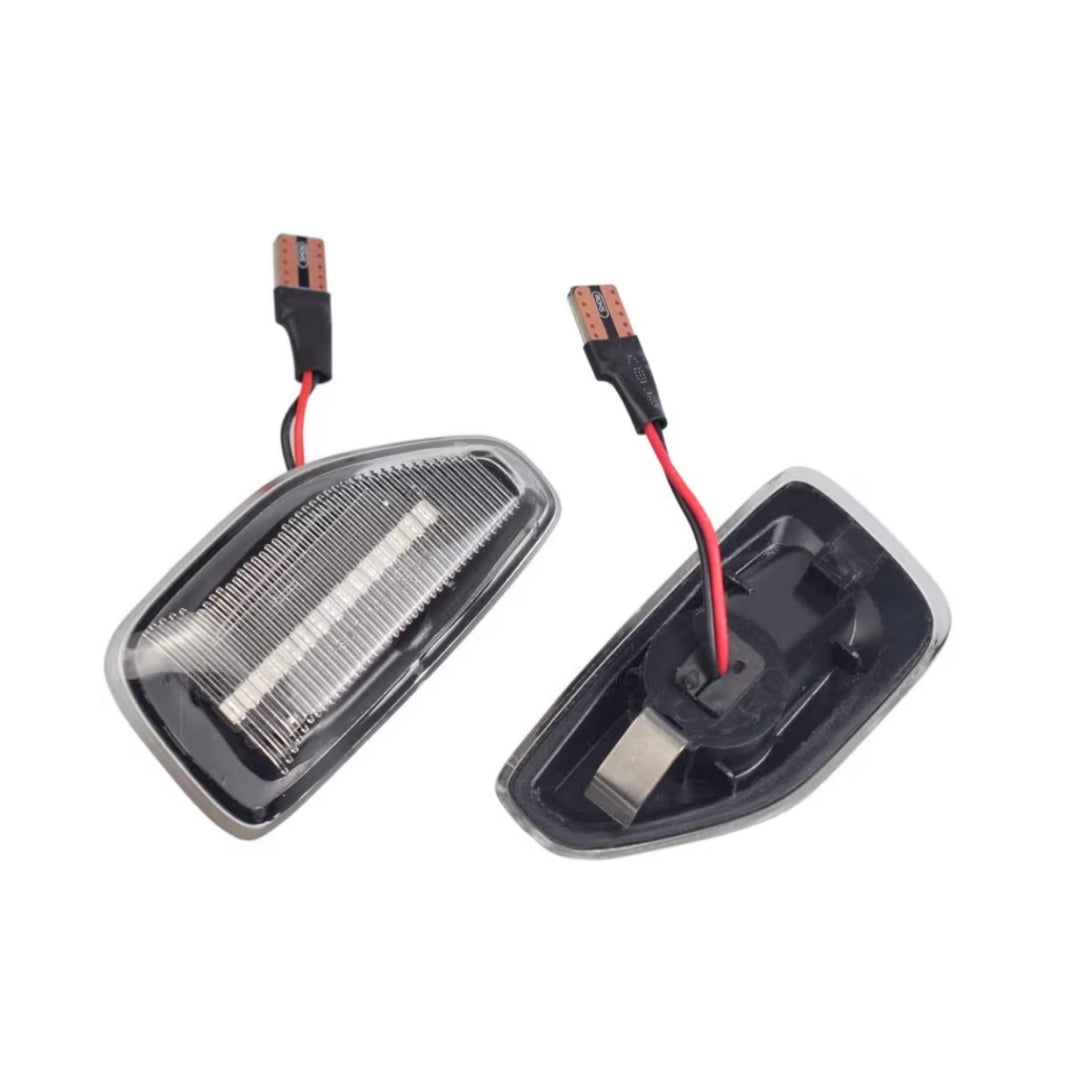 Indicatore Direzione Led per Renault Sandero, Dacia Logan, Duster (Compatibilità in Descrizione), Plug and Play