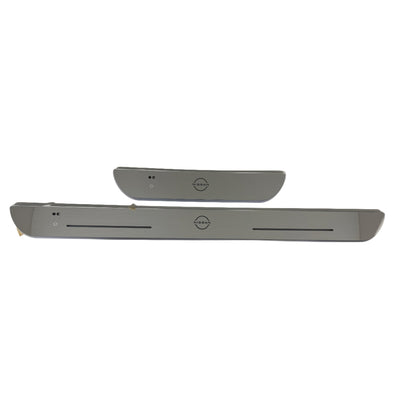 Kit Battitacco per Nissan, LED, Senza Filo con Adesivo