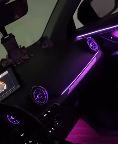 Ambient Light per Audi Q2 (2019-2026), 256 Colori, APP