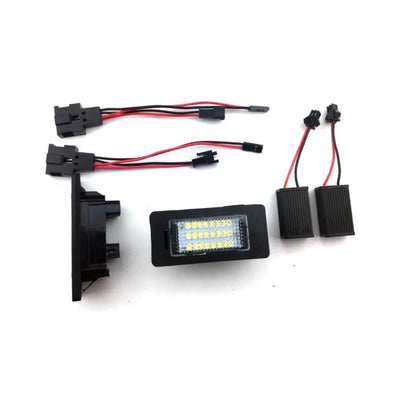 Set Luci Targa a Led per Audi (Compatibilità in Descrizione), Plug and Play